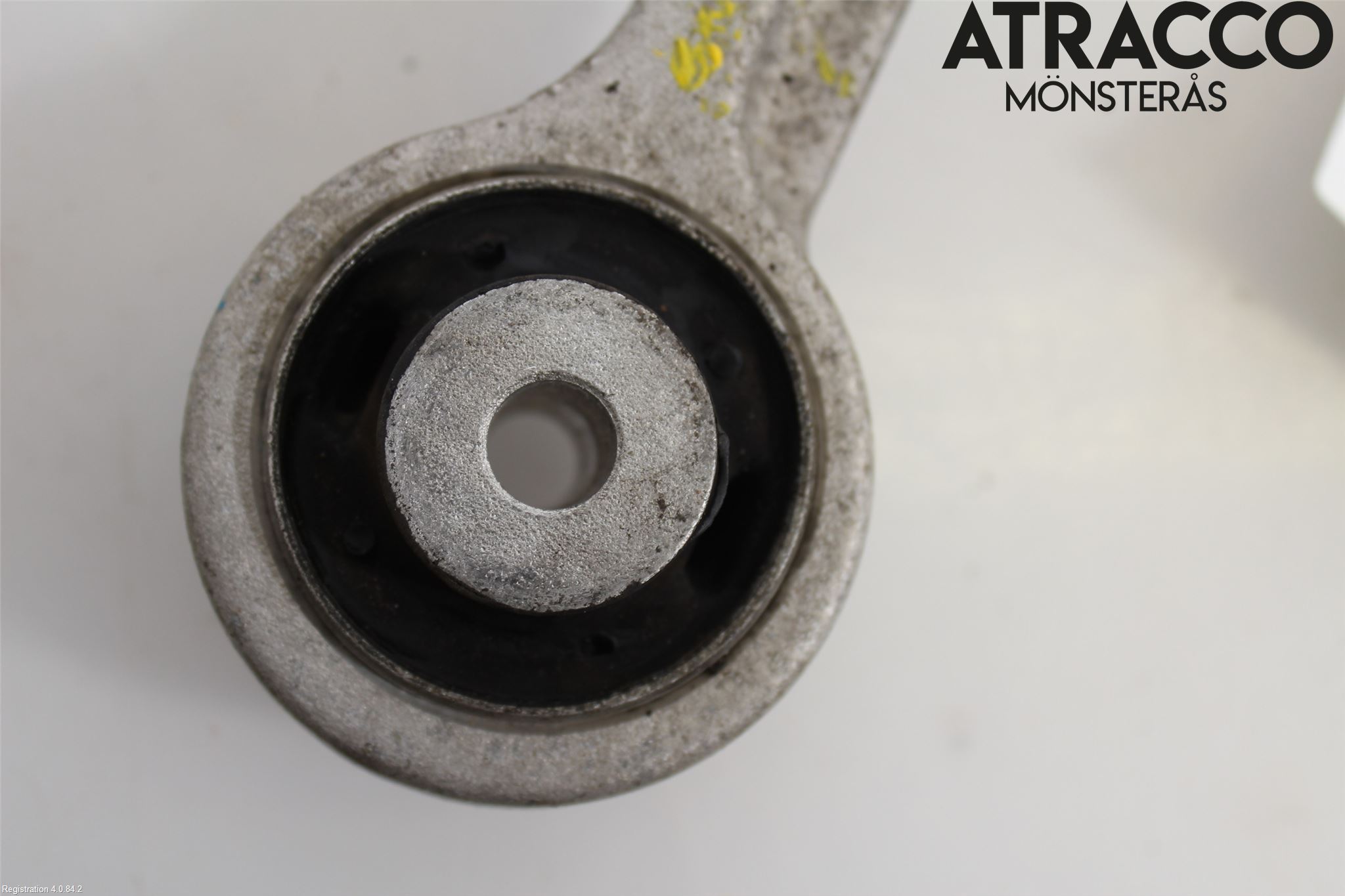 Audi A5 07-16 Bärarm Fram Övre Hö