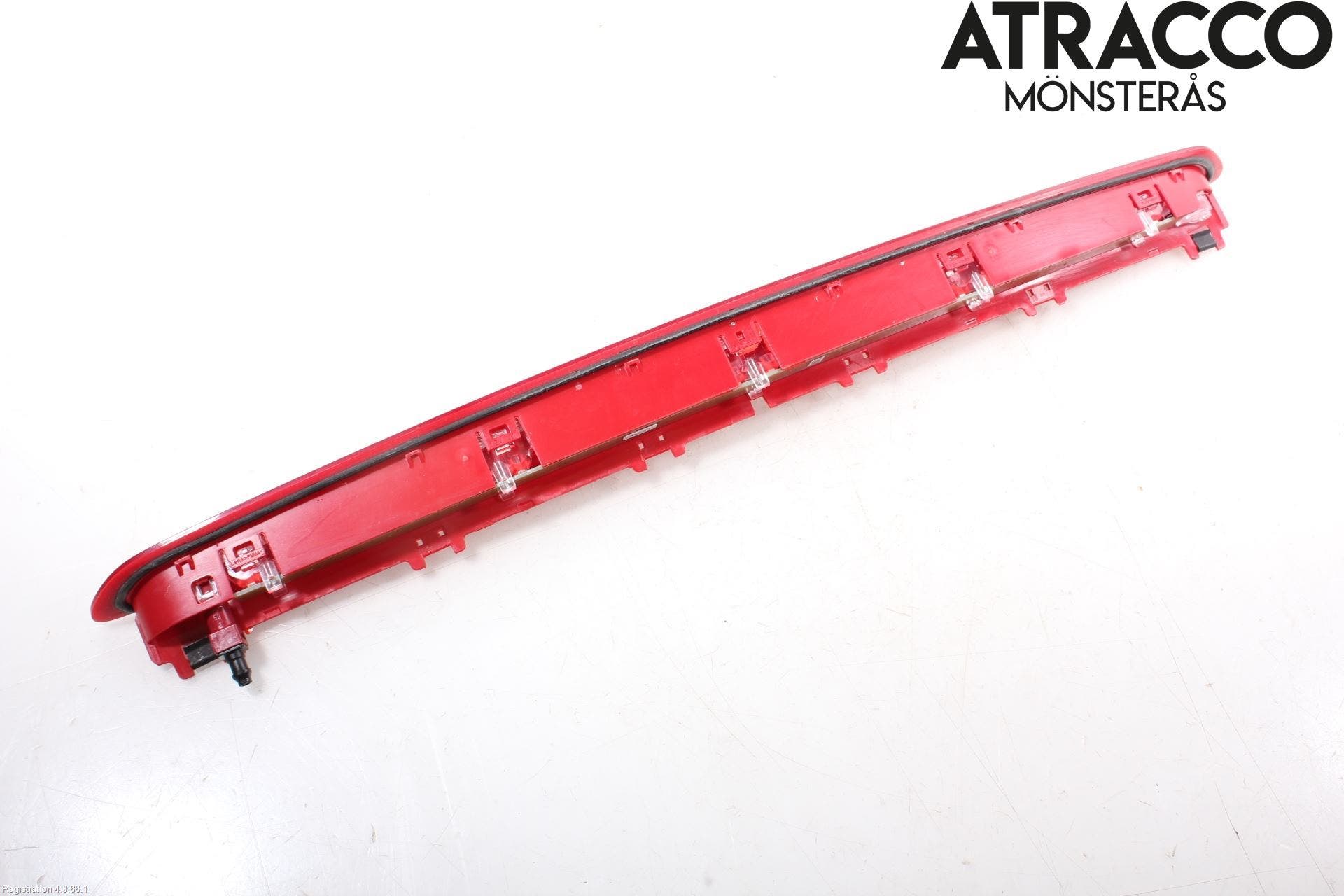 Volkswagen VW PASSAT 15-19 Bromsljus Bakruta