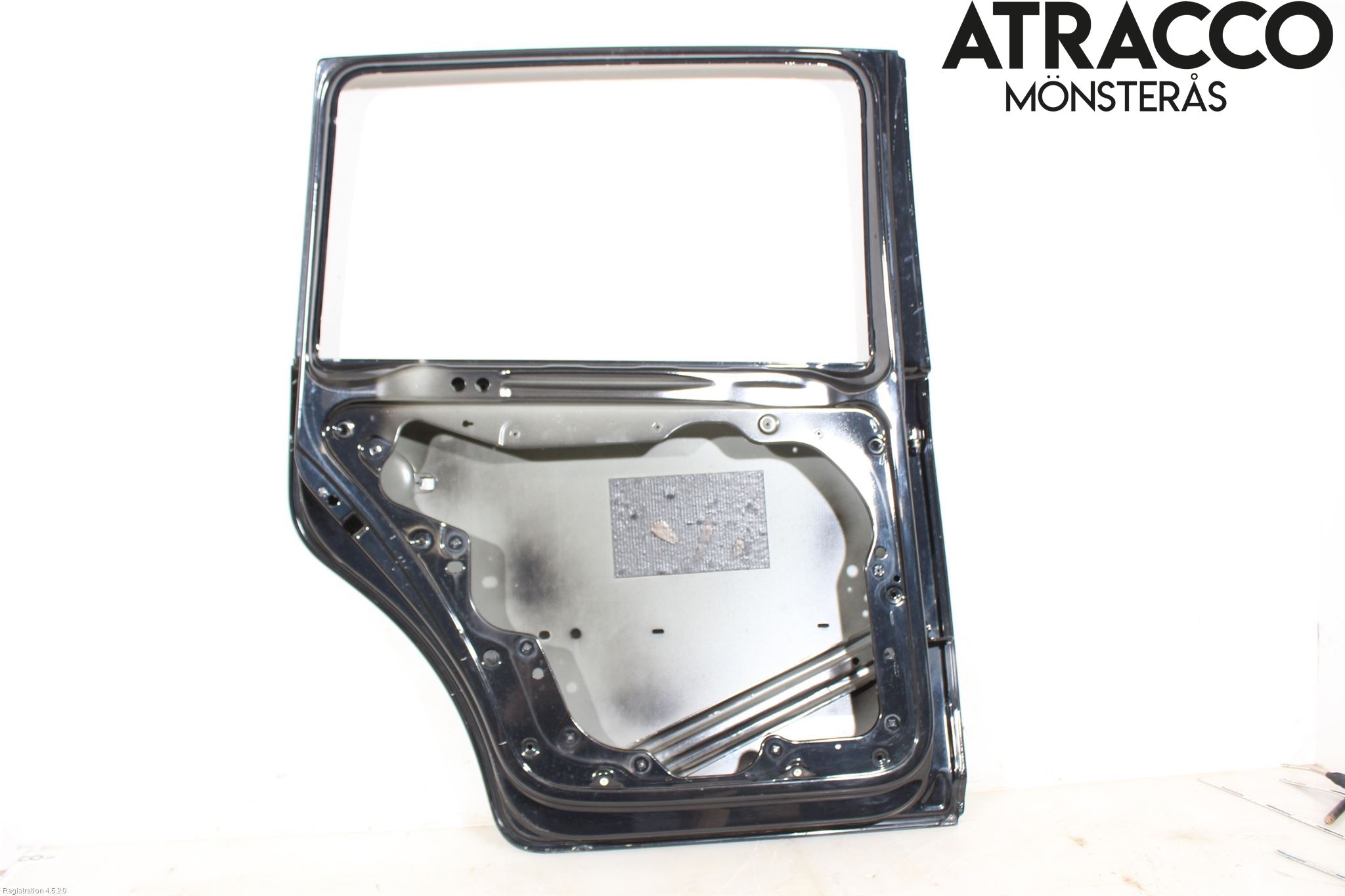 Volkswagen VW TOURAN 10-15 Dörr Bak Vänster