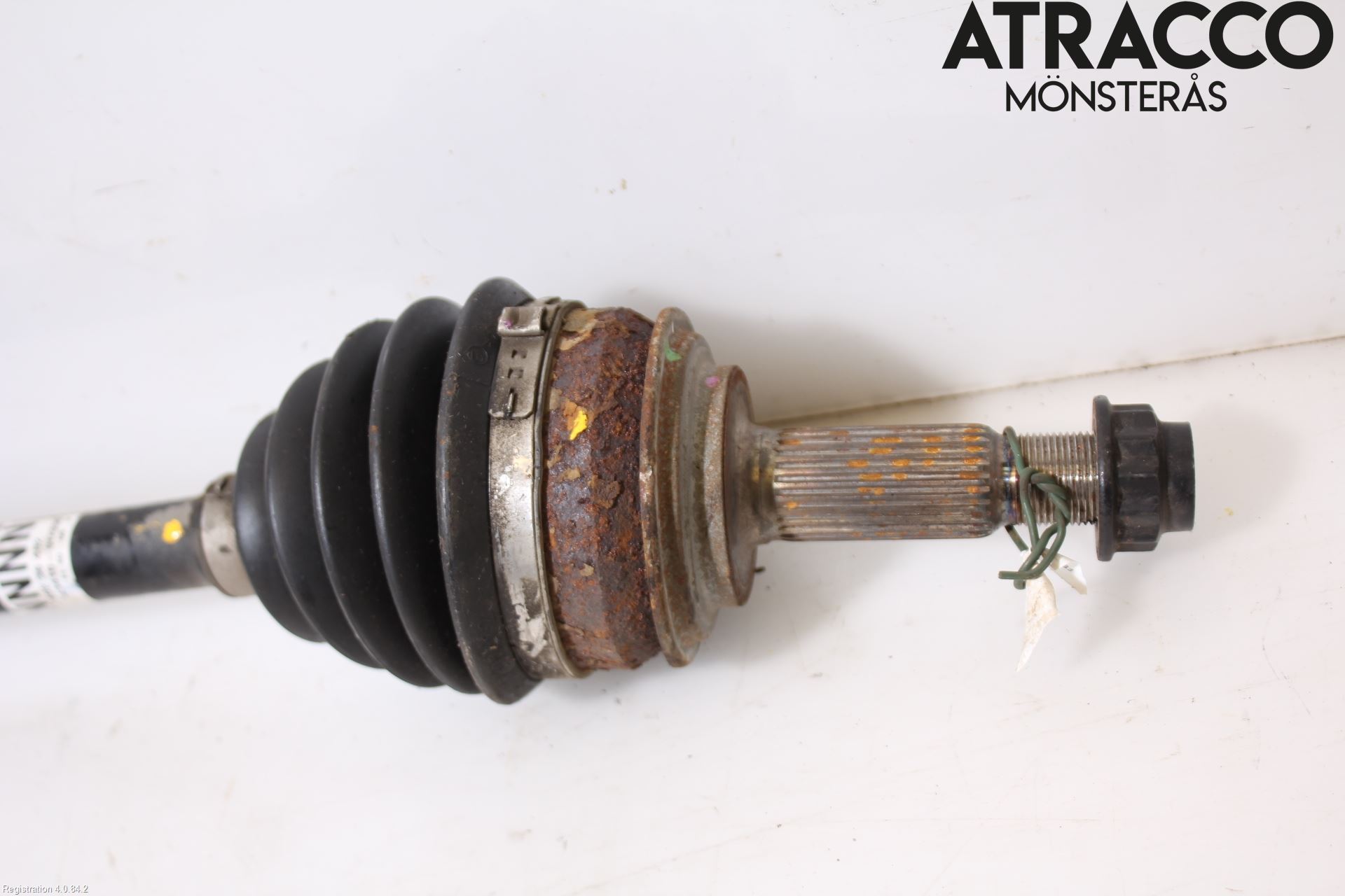 Toyota YARIS XP90 06-11 Drivaxel Fram Höger