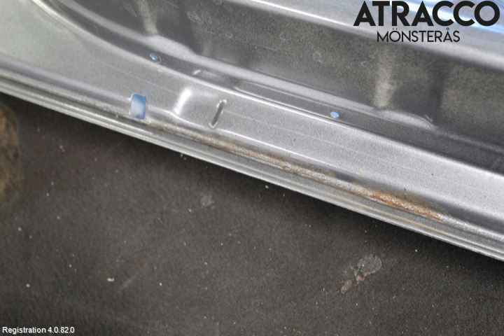 Hyundai SANTA FE  06-12 Dörr Fram Vänster
