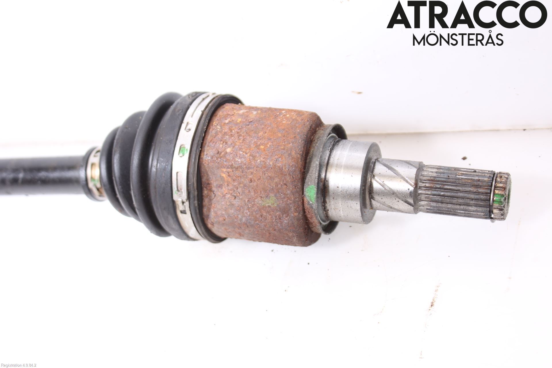 Nissan QASHQAI 14-17 Drivaxel Bak Vänster