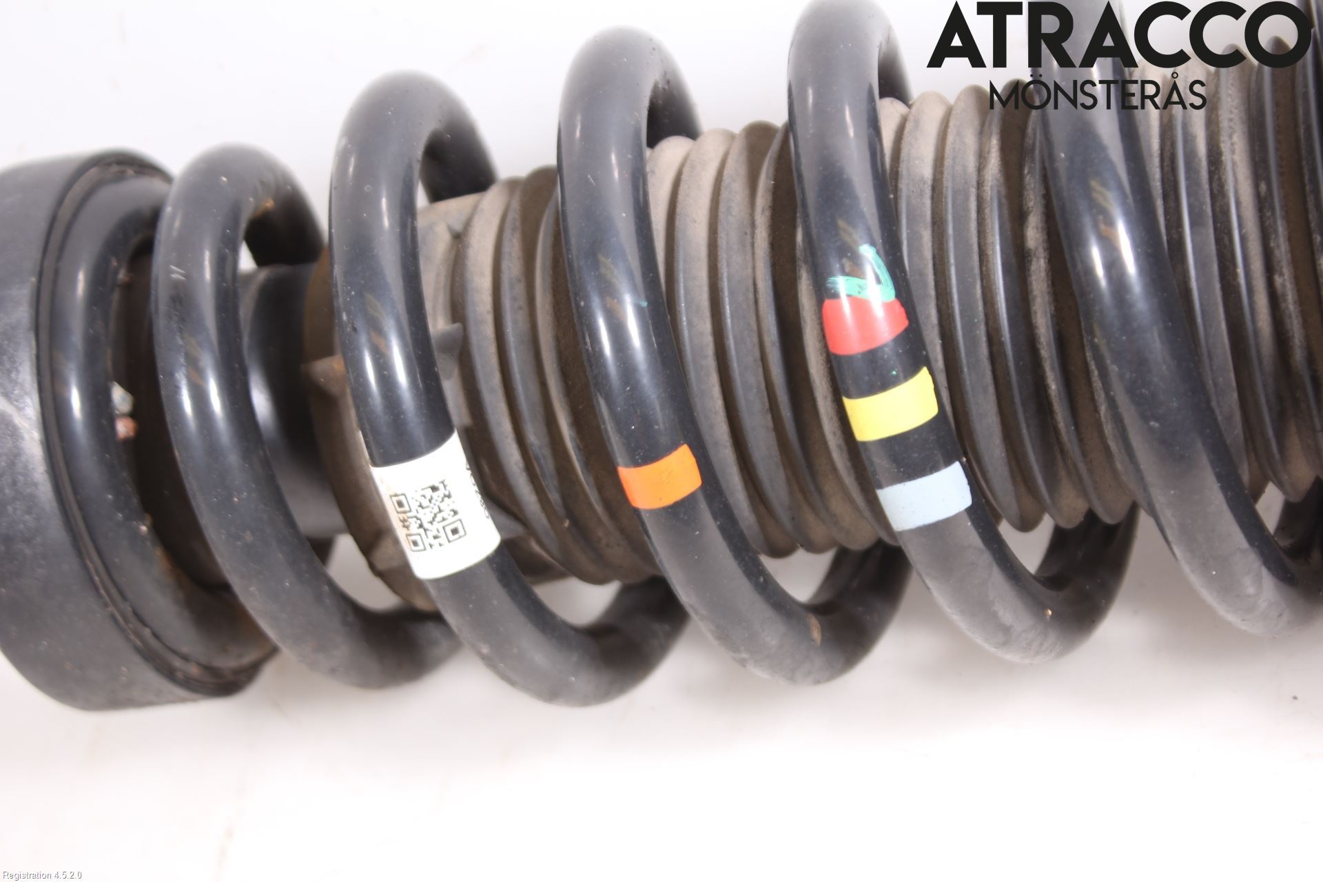 Jaguar F-PACE Fjäderben Fram Höger