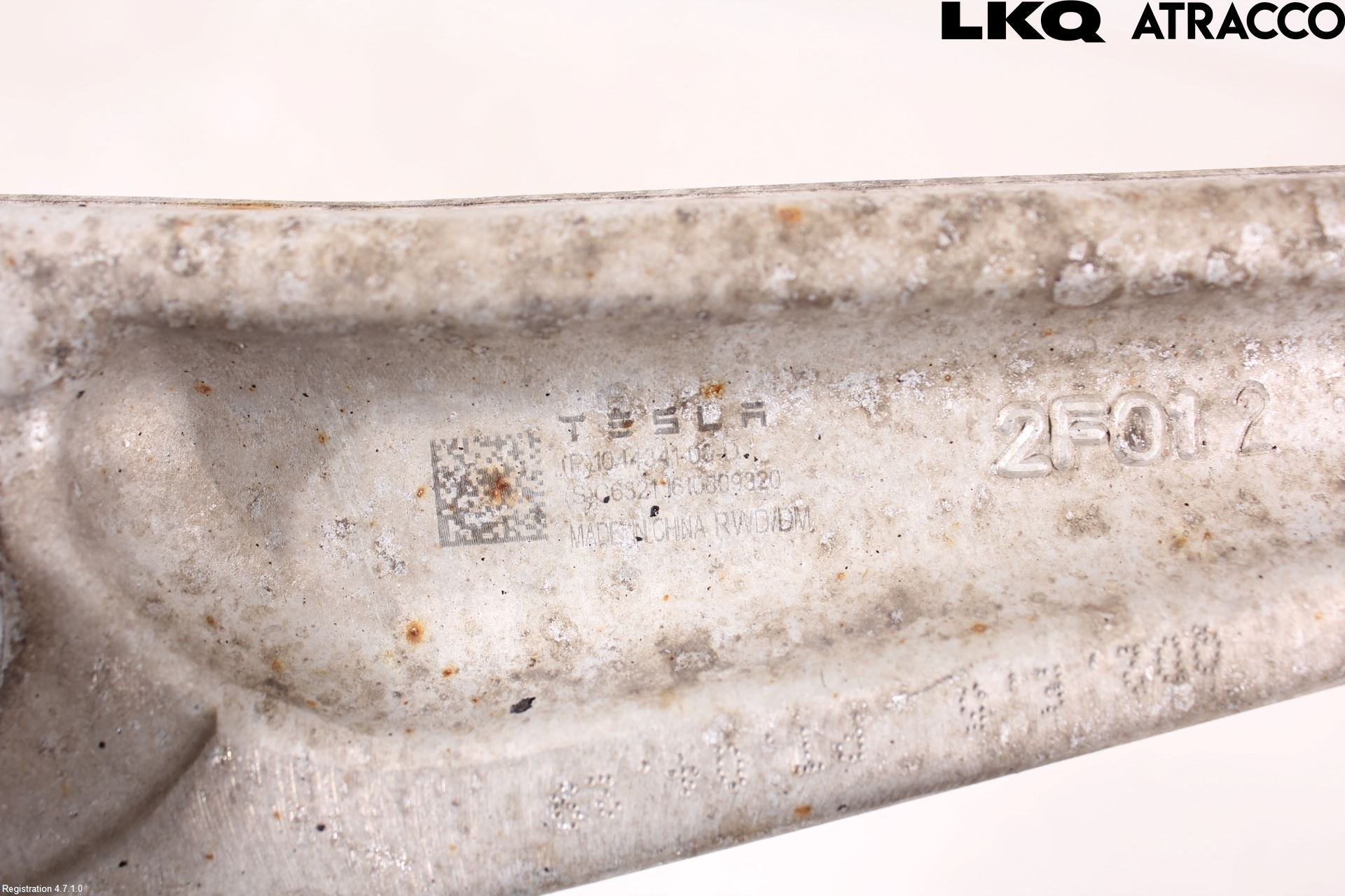 Tesla MODEL 3 17- Bärarm Fram Undre Hö