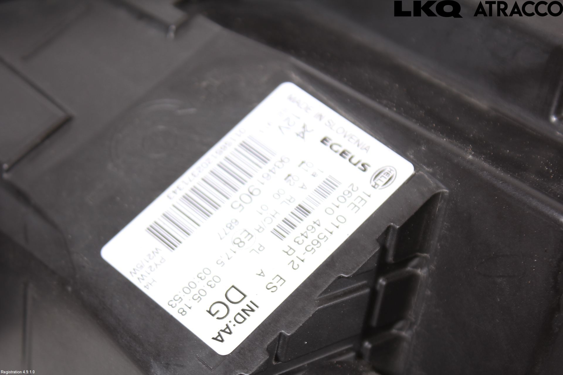 Opel VIVARO 15-19 Strålkastare Höger