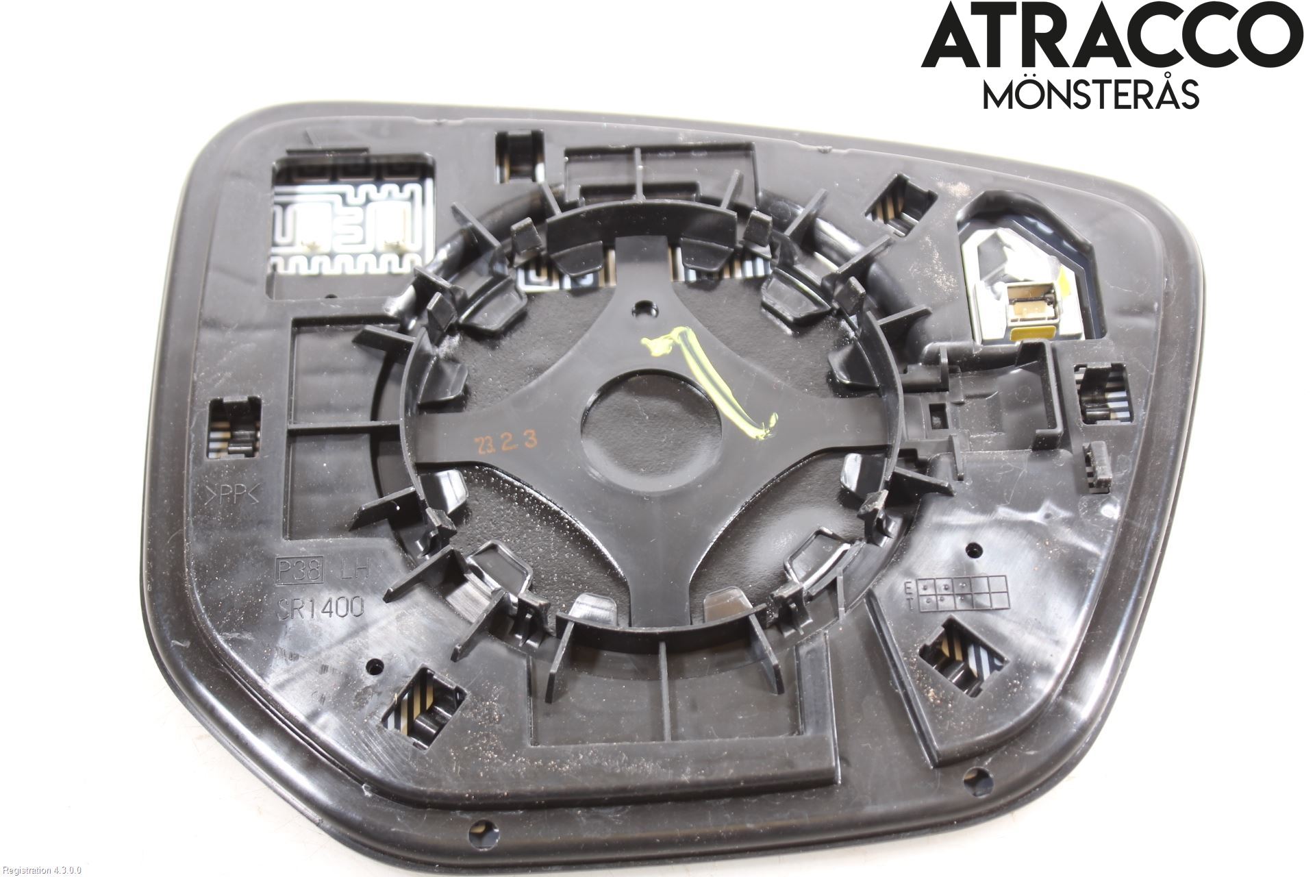 Mitsubishi ECLIPS CROSS Spegelglas Vä