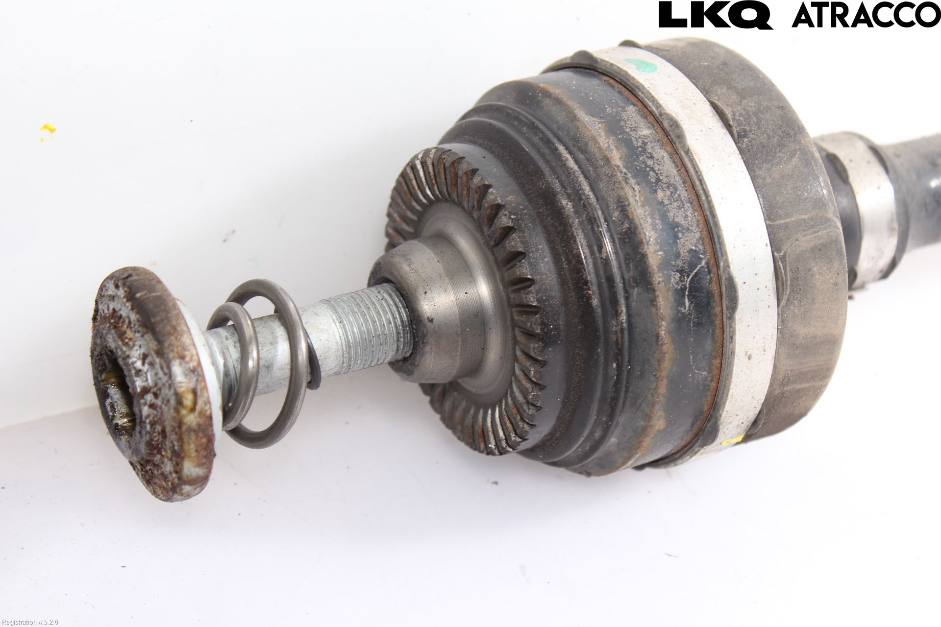 BMW 5 G30/G31/F90 17-23 Drivaxel Bak Höger