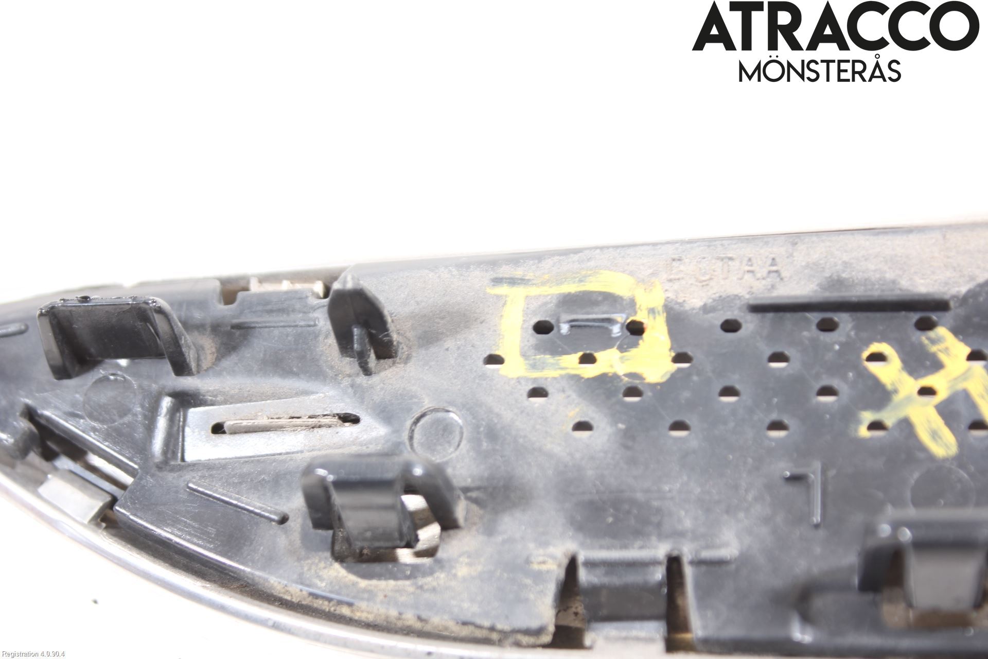 Jaguar F-PACE List Framskärm Hö