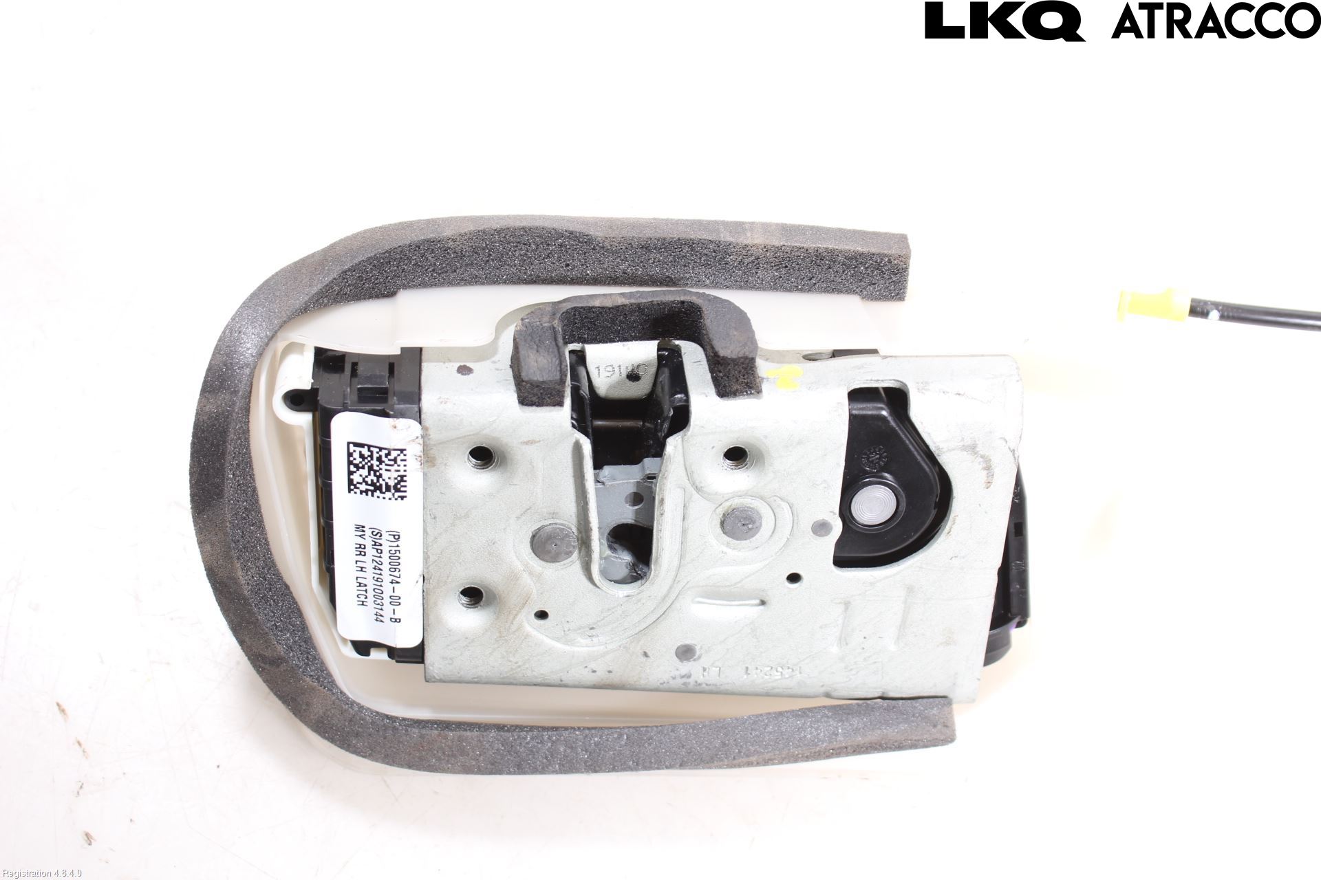 Tesla MODEL Y 21- Låskista-Dörrlås