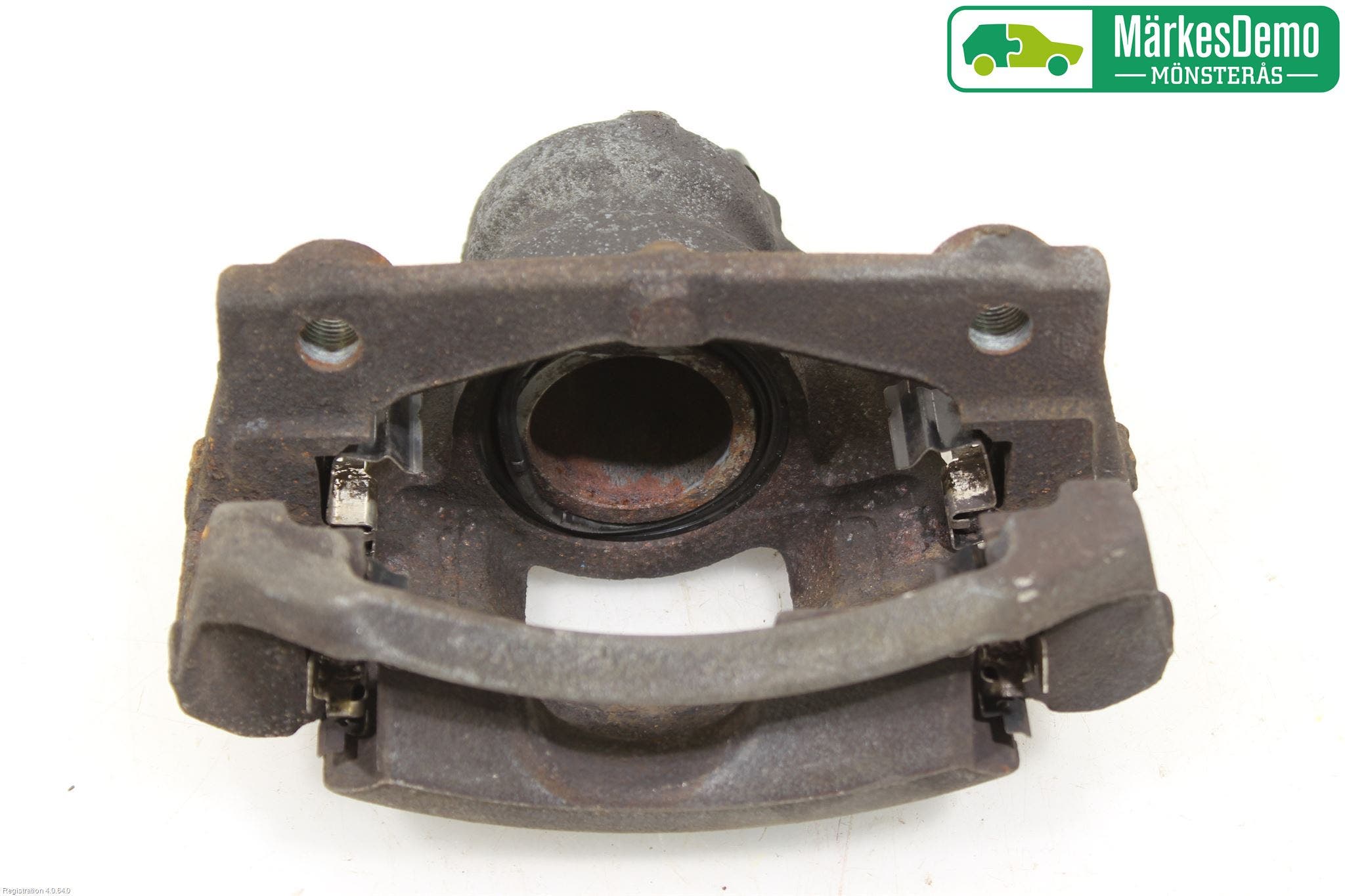 Toyota AYGO 15-21 Bromsok Fram Höger