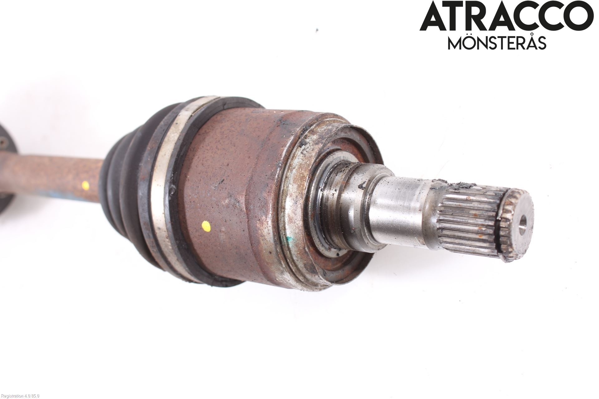 Mitsubishi PAJERO  99-06 Drivaxel Fram Höger