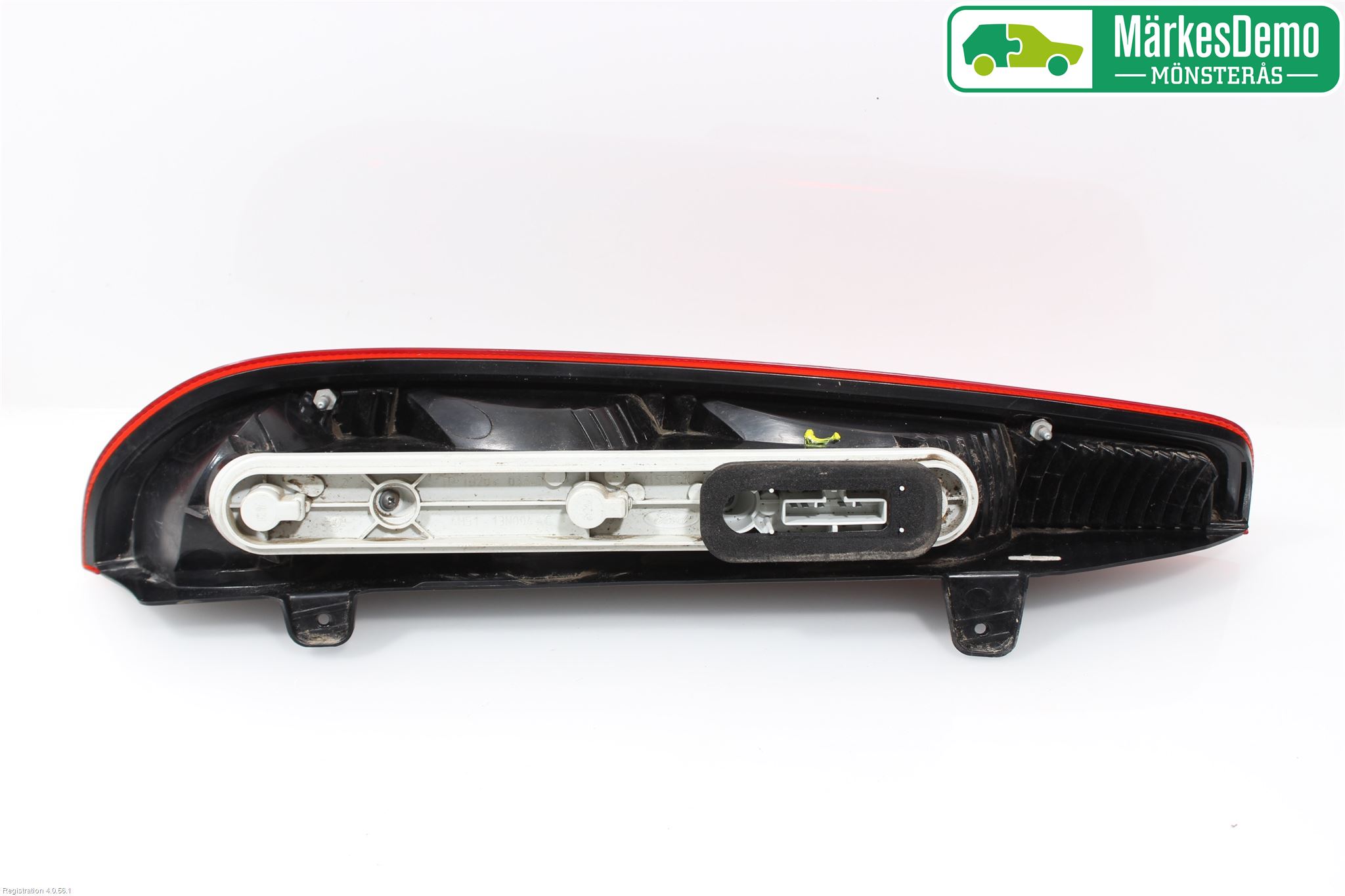 Ford FOCUS     04-07 Bakljus Höger