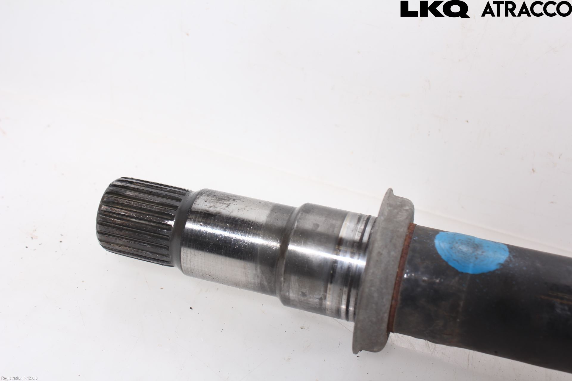 Toyota AVENSIS 09-15 Drivaxel Fram Höger