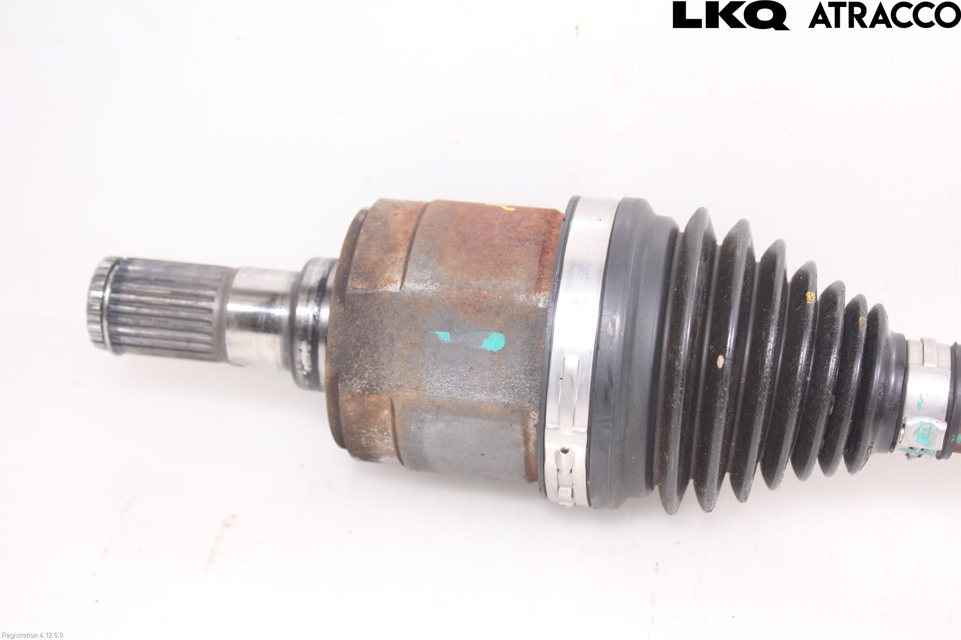 Hyundai i20 GB 15-20 Drivaxel Fram Höger