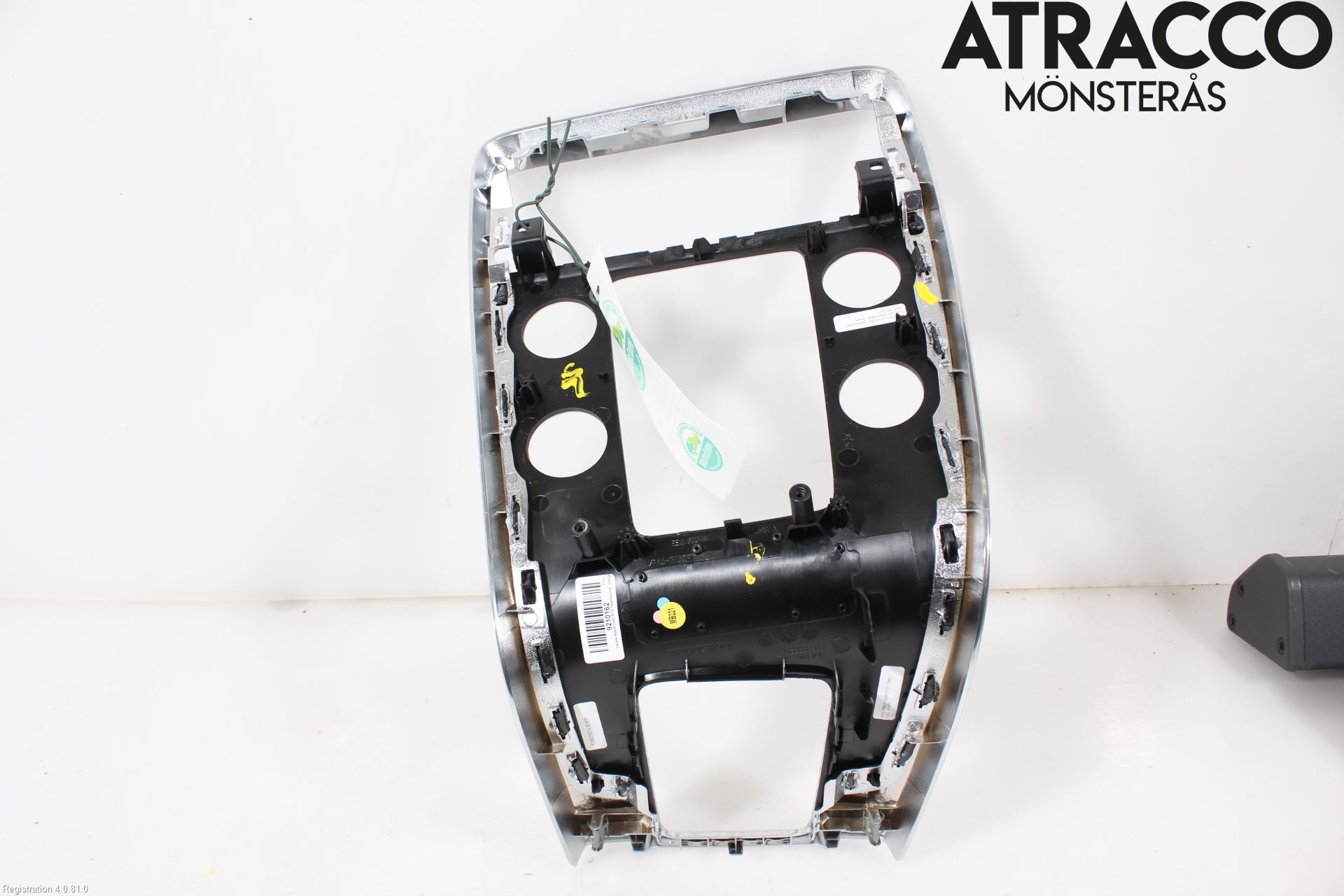 Volvo V60 CROSS COUNTRY 16-18 Instrumentkonsoll Mitt