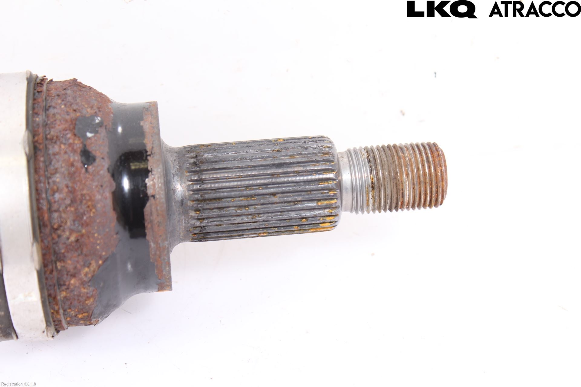 Jaguar F-PACE Drivaxel Bak Vänster