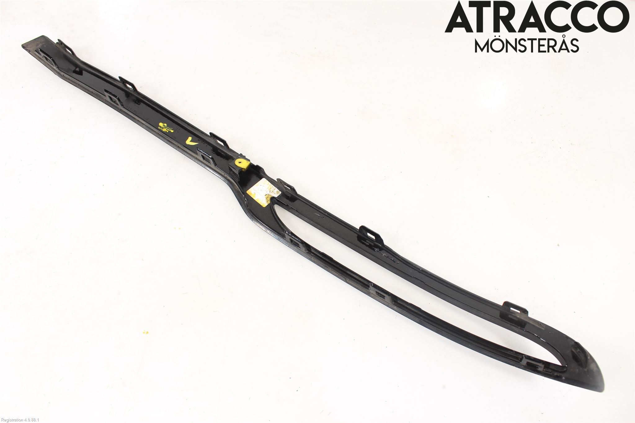 Landrover RANGE ROVER VELAR (L560) 17- Stötfångarlist Bak