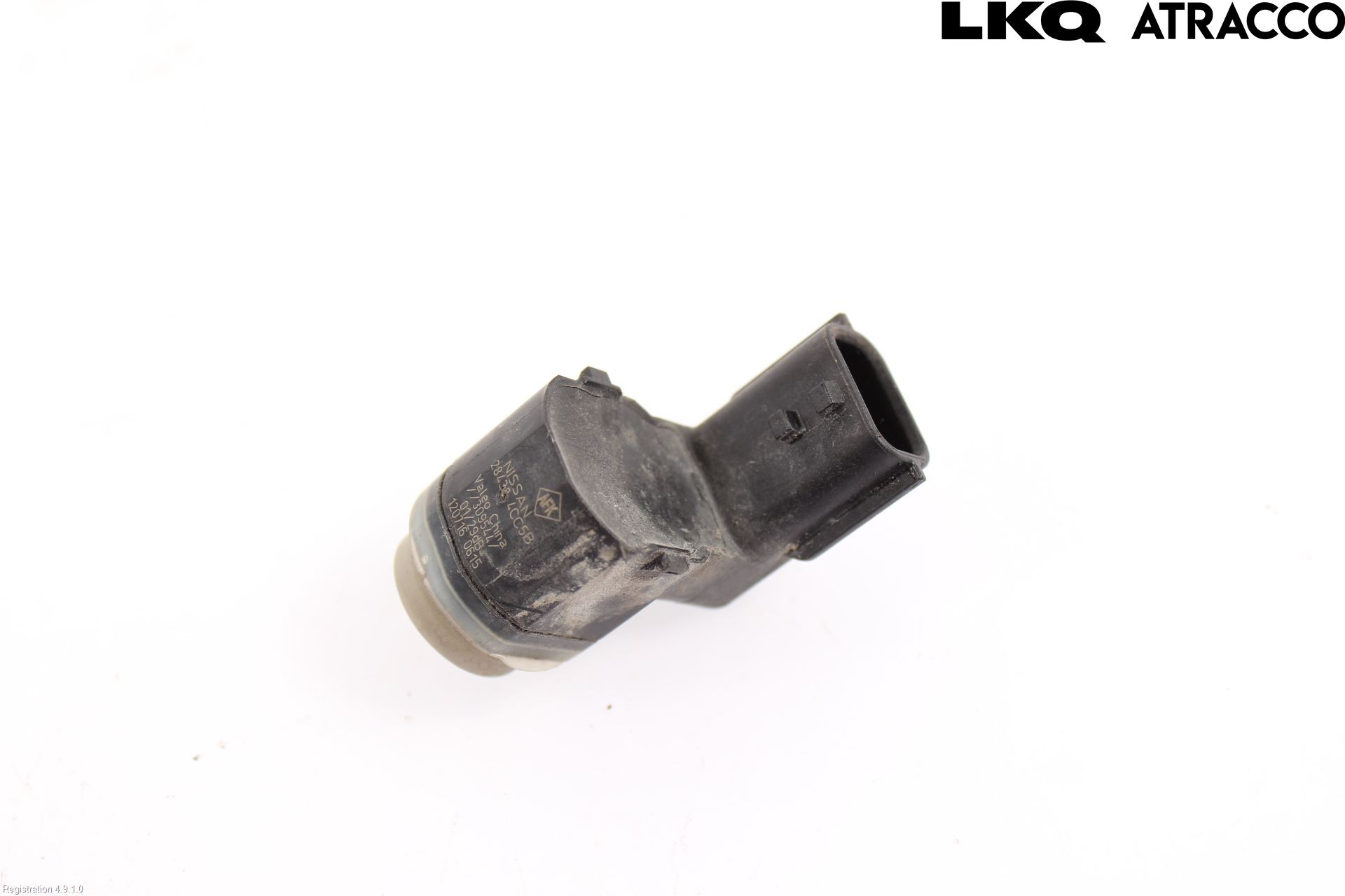 Nissan X-TRAIL 14-21 Parkeringshjälp Frontsensor
