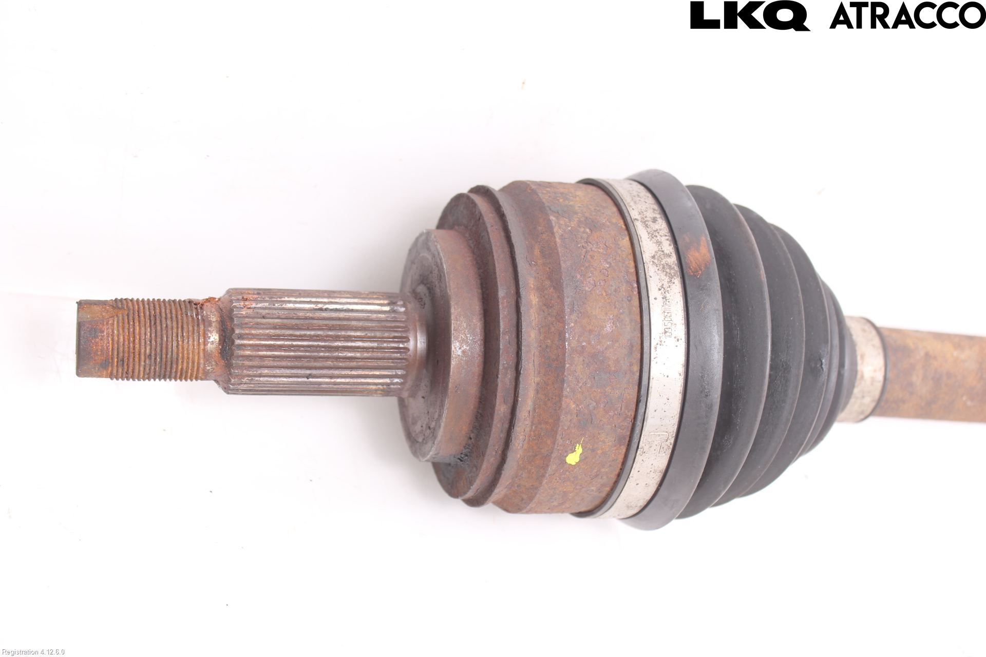 Nissan NV400 12-24 Drivaxel Fram Höger