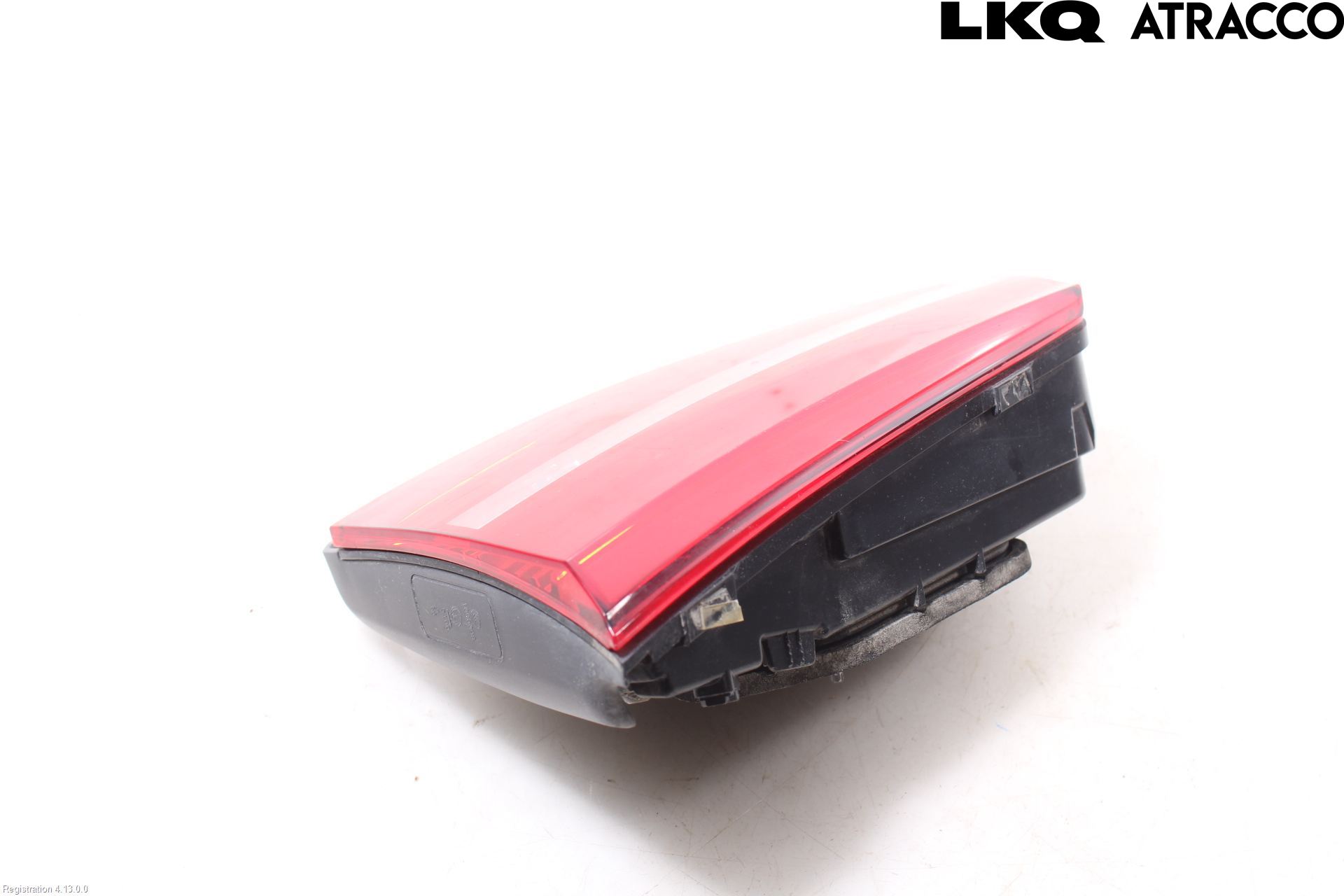 Volkswagen VW PASSAT 15-19 Bakljus Lucka Hö