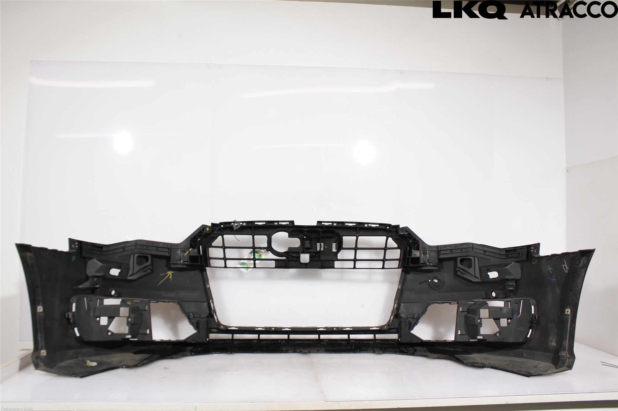 Audi A6/S6 4G 11-18 Stötfångarbeklädnad Fram