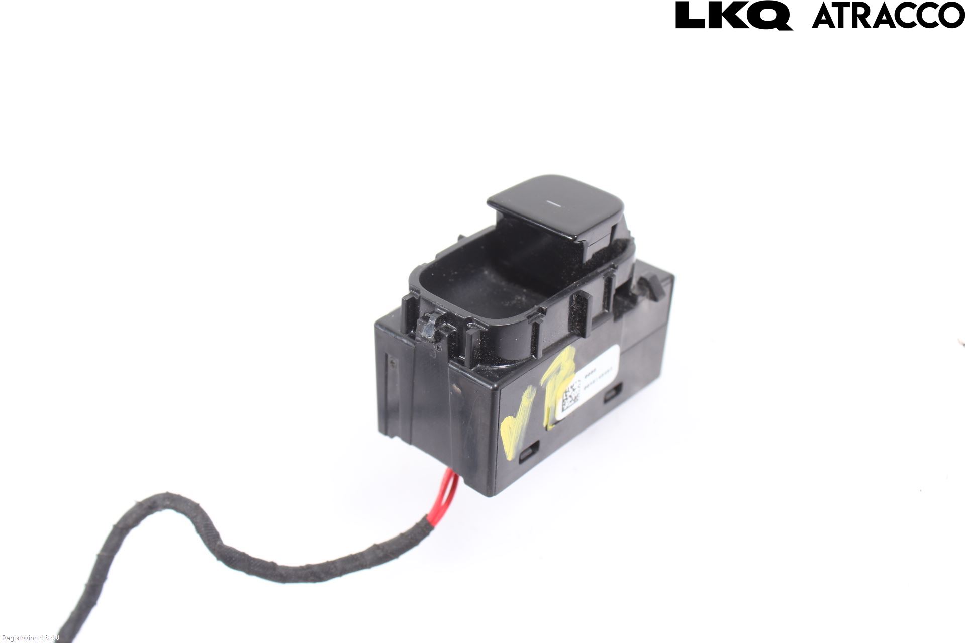 Tesla MODEL 3 17- Strömställare Elhiss