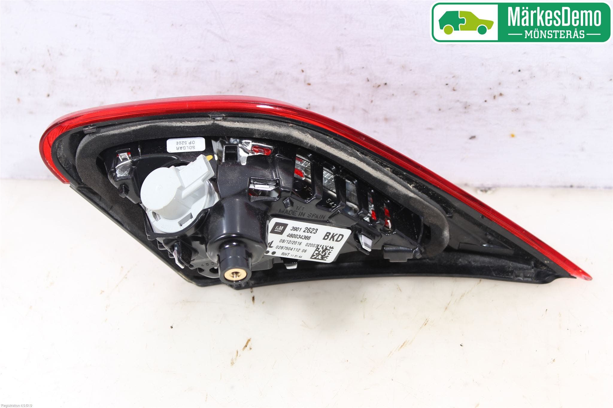 Opel CORSA E 15-19 Bakljus Lucka Vä