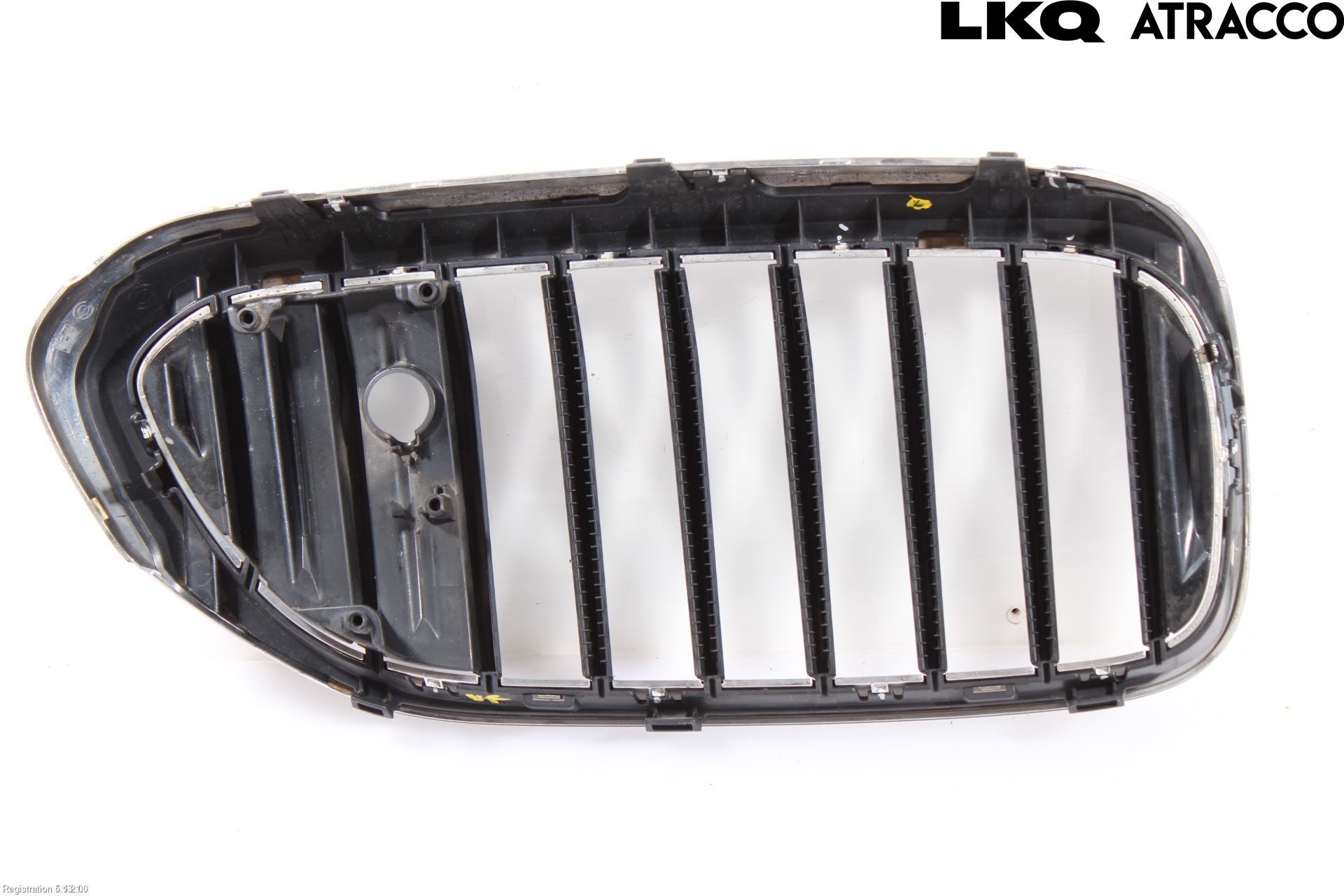 BMW 5 G30/G31/F90 17-23 Grilldel Vänster