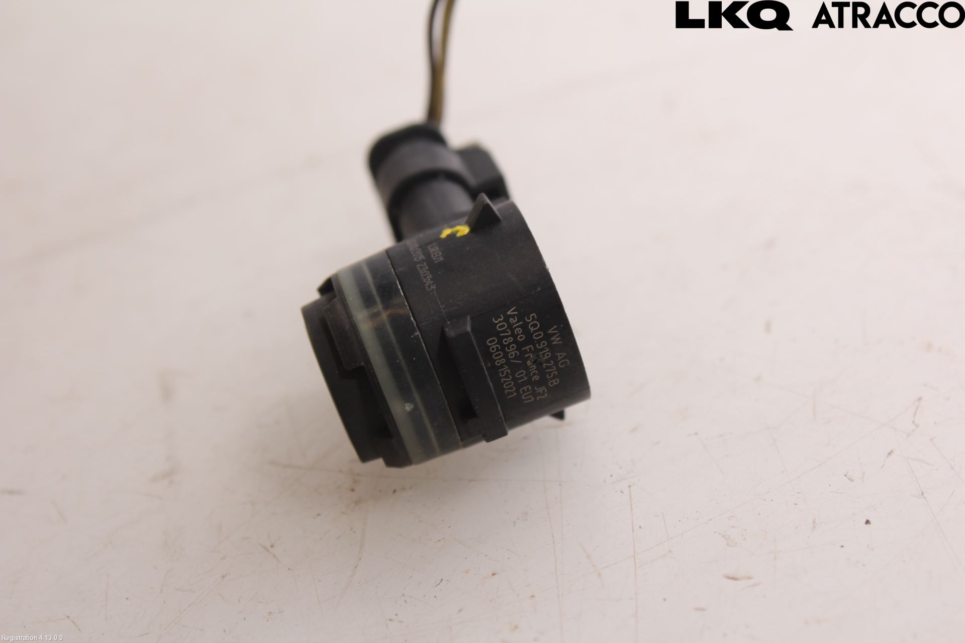Audi A4/S4 B9 16-19 Parkeringshjälp Backsensor