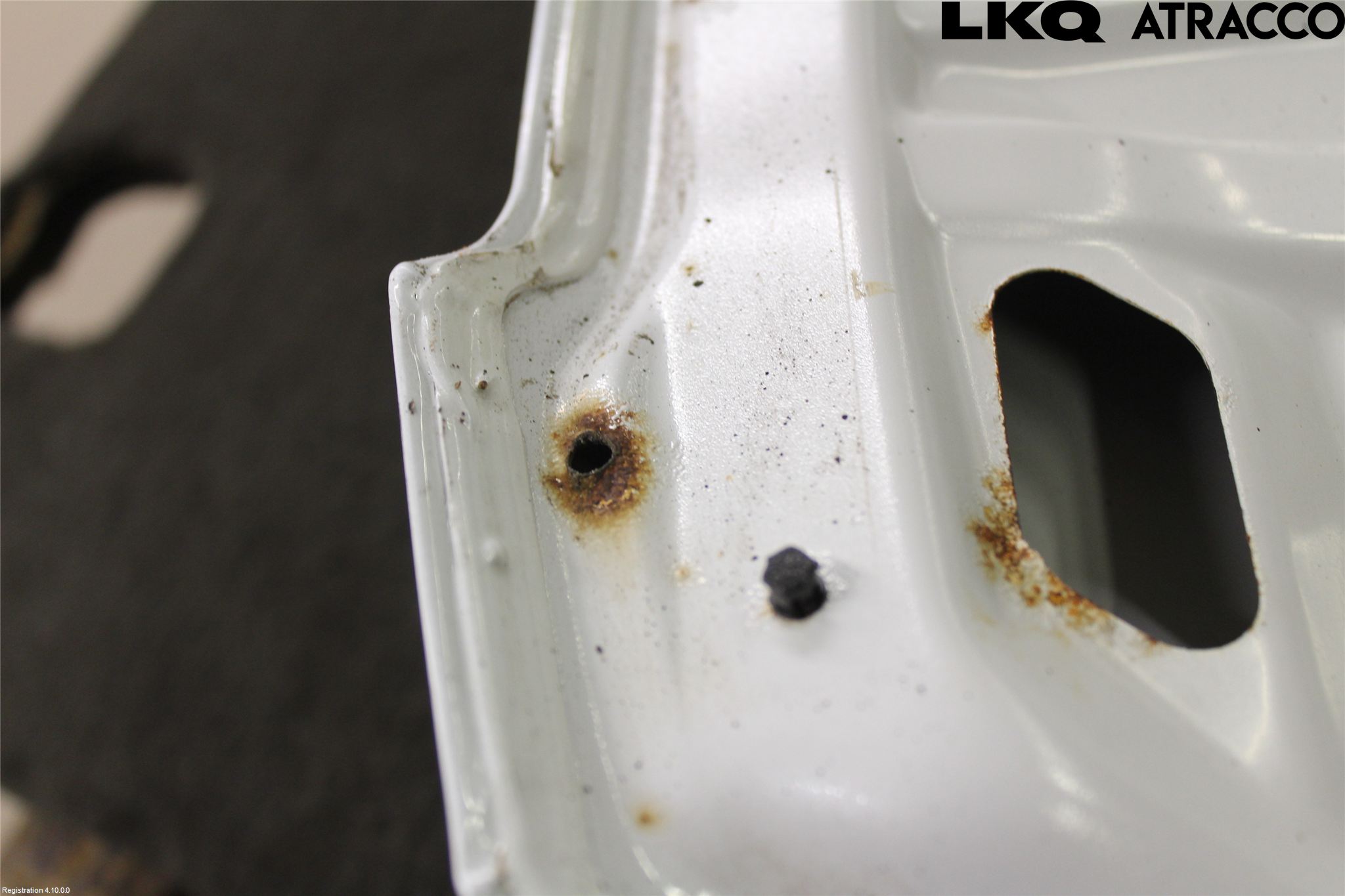 Suzuki SWIFT 11-16 Huv Fram