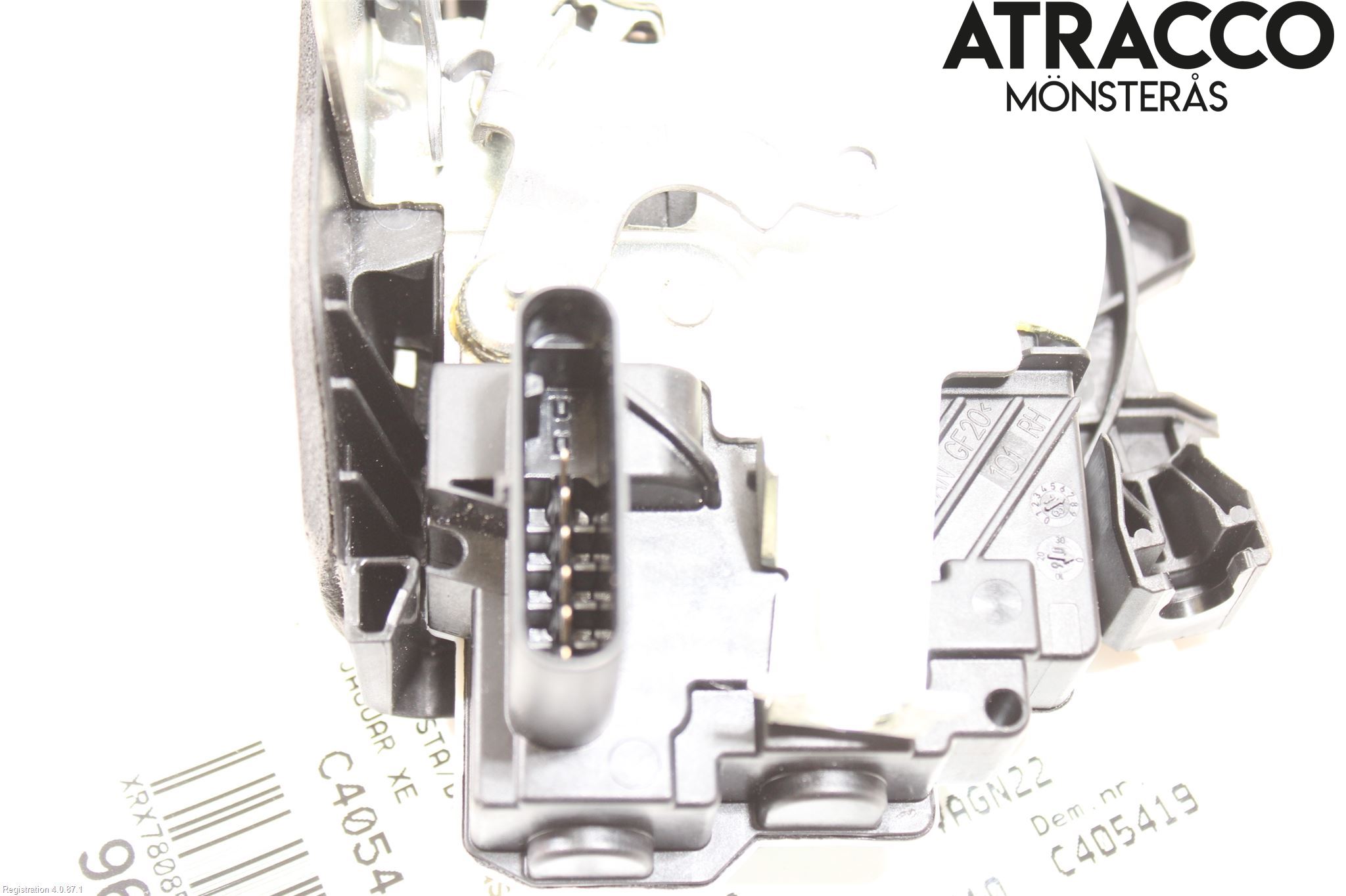 Jaguar XE (X760) 15-24 Låskista-Dörrlås