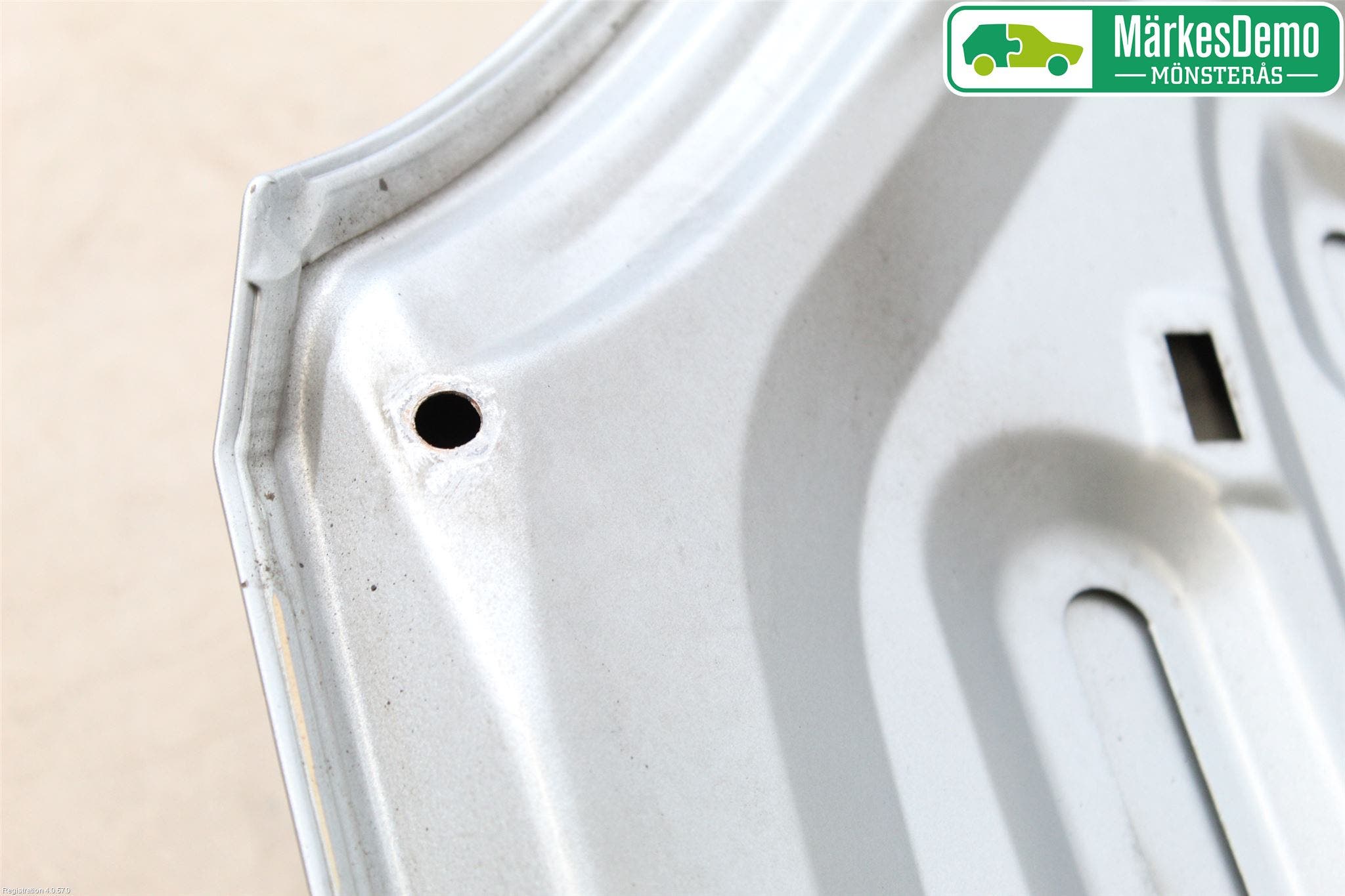 Ford FOCUS 04-07 Huv Fram