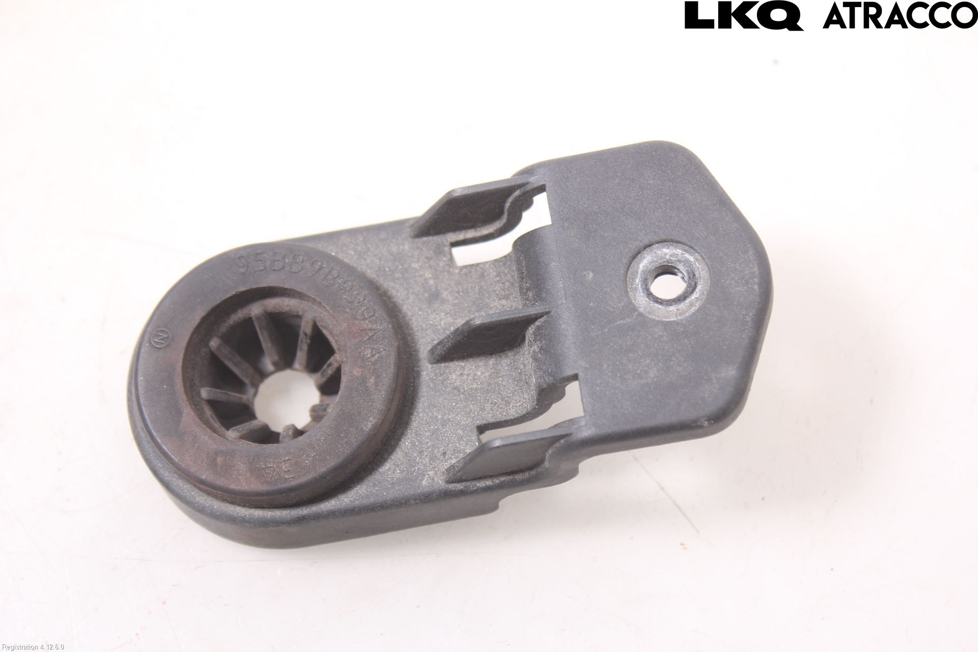 Volvo V40 12-19 Luftrenare Övrigt