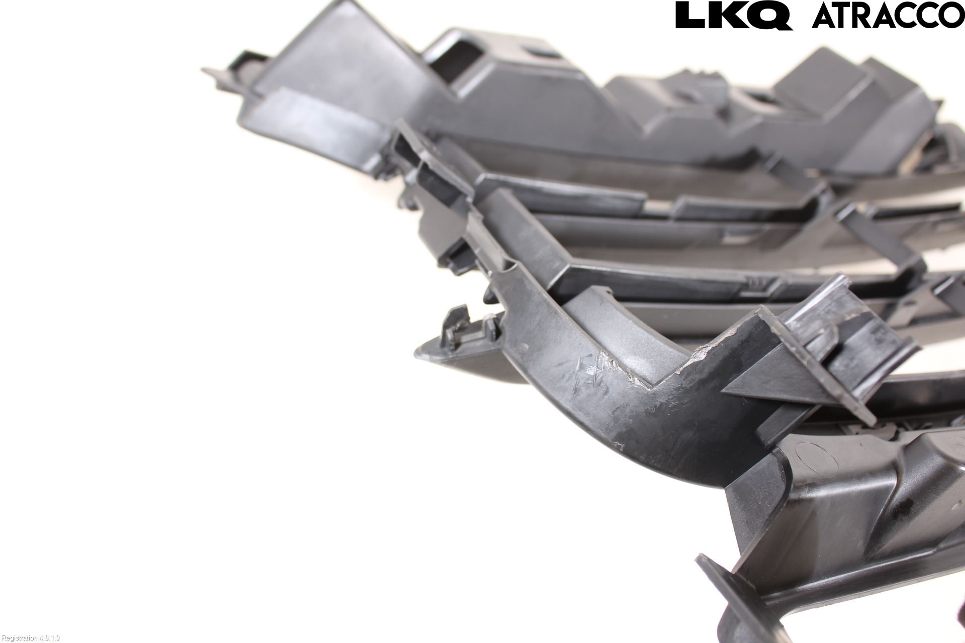 Porsche CAYENNE 03- Grilldel Höger