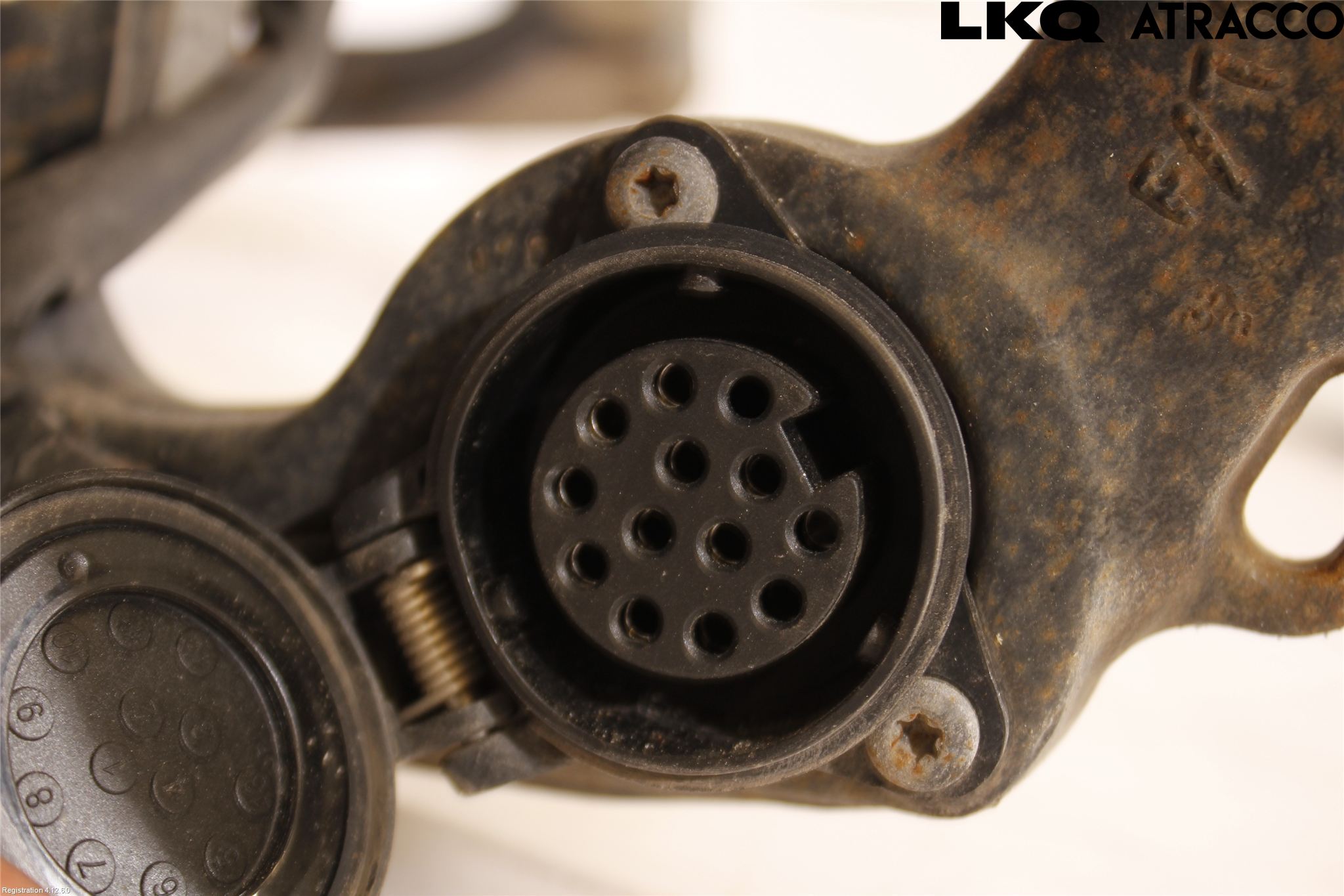 Volkswagen VW PASSAT 20-24 Dragkrok