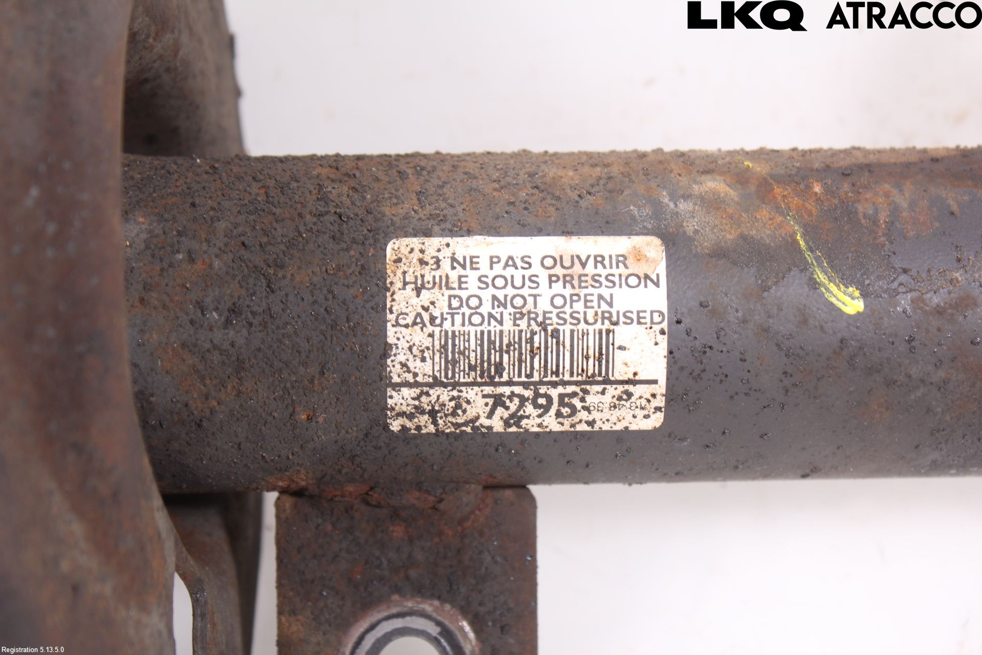 Peugeot 208 12-15 Fjäderben Fram Vänster