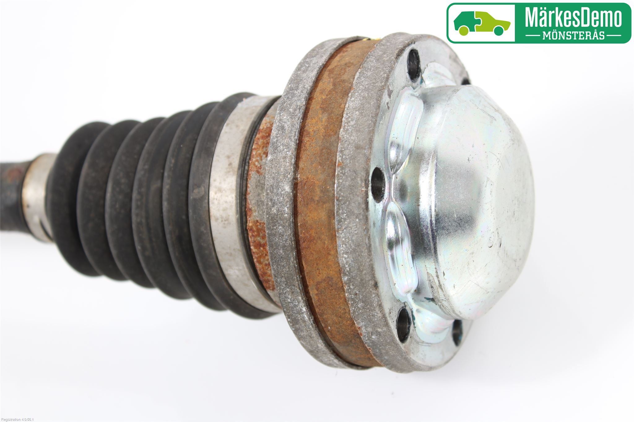 Volkswagen VW PASSAT 05-11 Drivaxel Fram Vänster