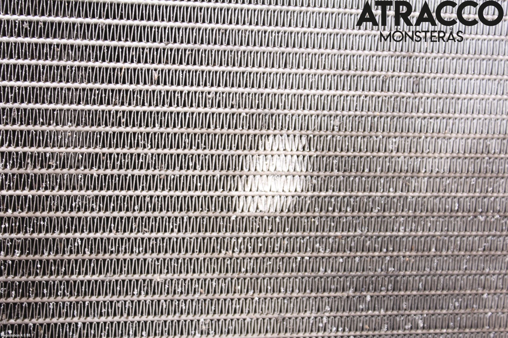 Volkswagen VW PASSAT 11-14 Kylare Aut