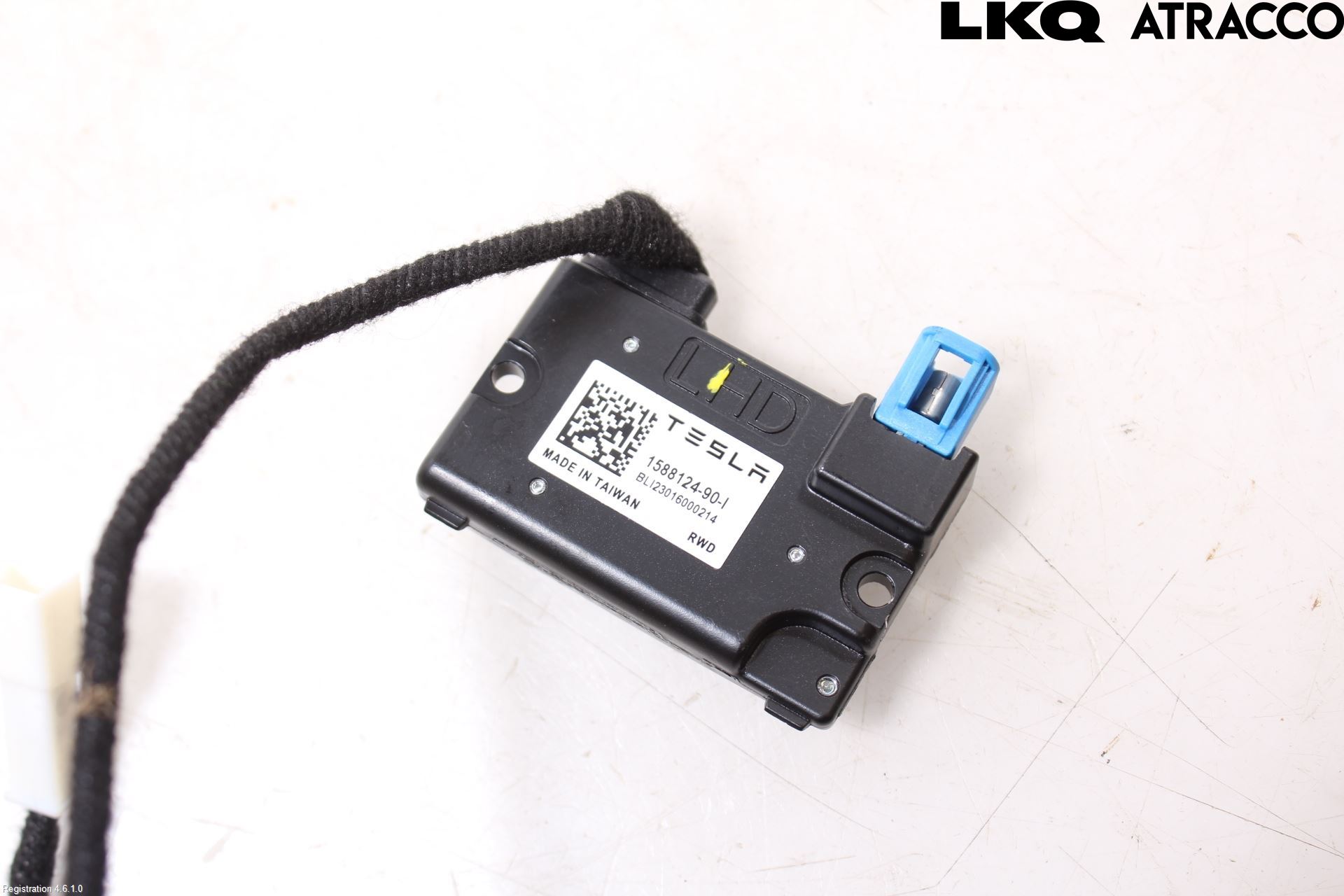 Tesla MODEL Y 21- Parkeringshjälp Kamera