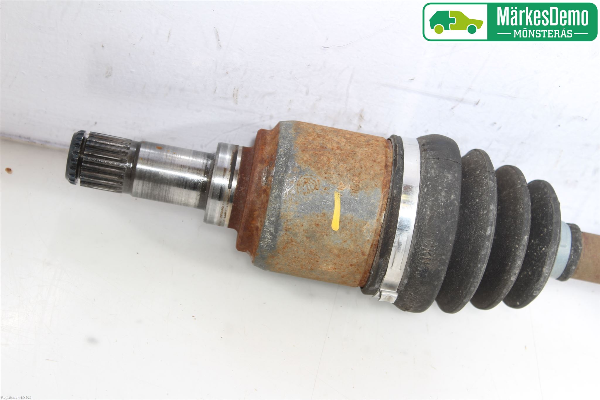 Ford KA 09-16 Drivaxel Fram Höger