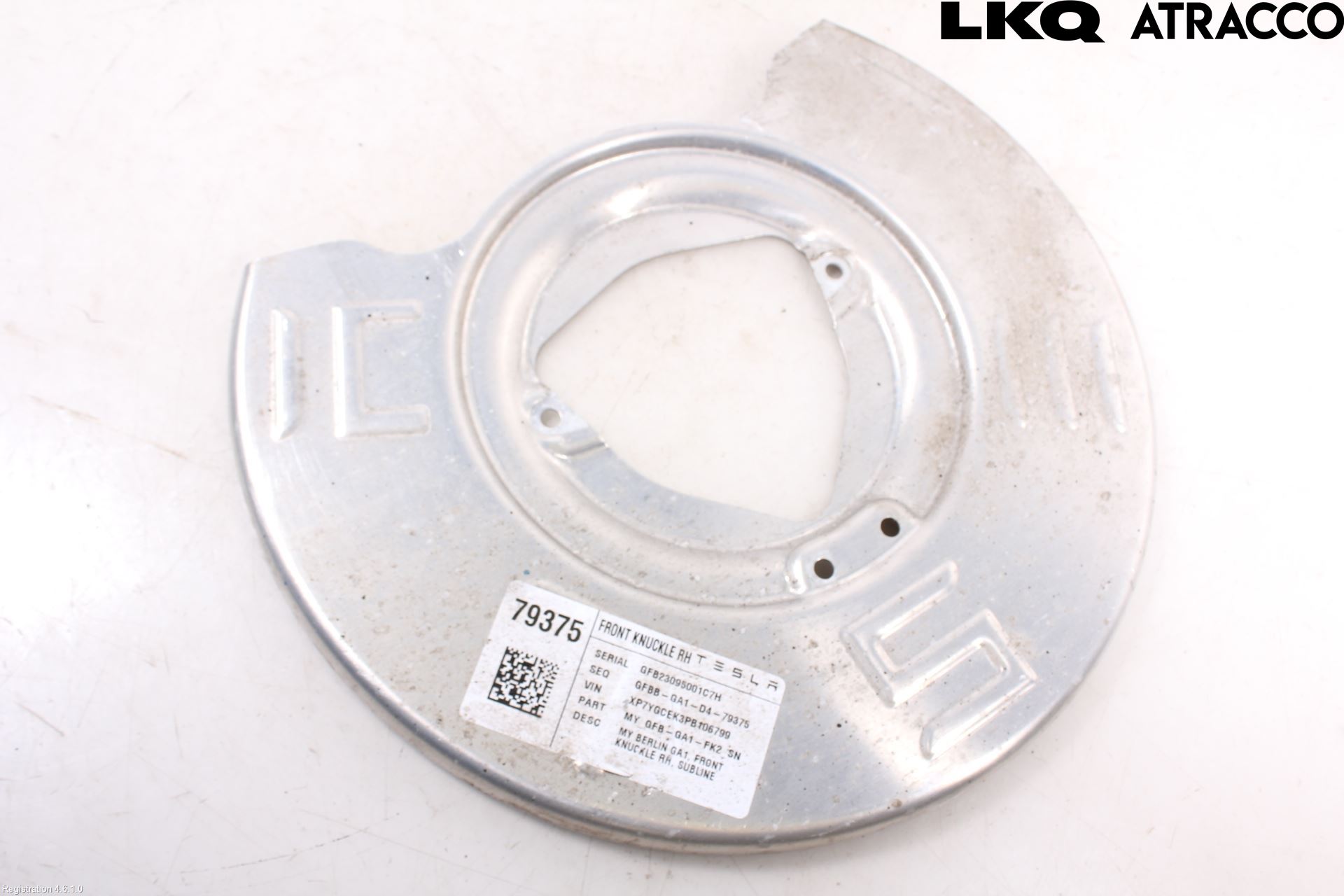 Tesla MODEL Y 21- Bromssköld Fram