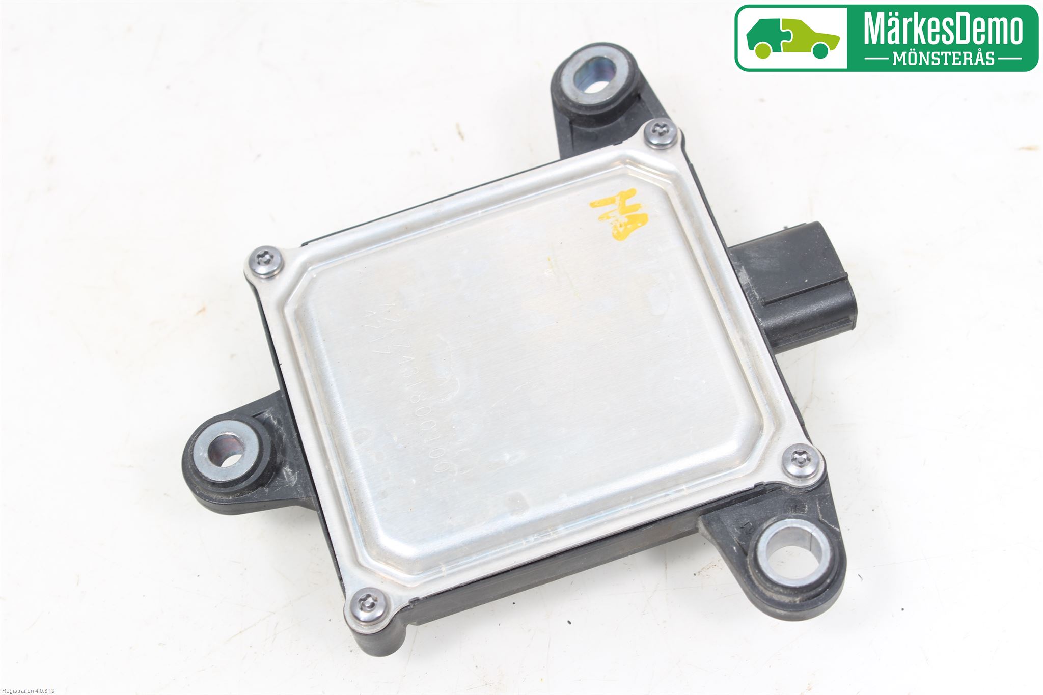 Mitsubishi OUTLANDER 13-21 Sensor Aktivt Kollisionsskydd