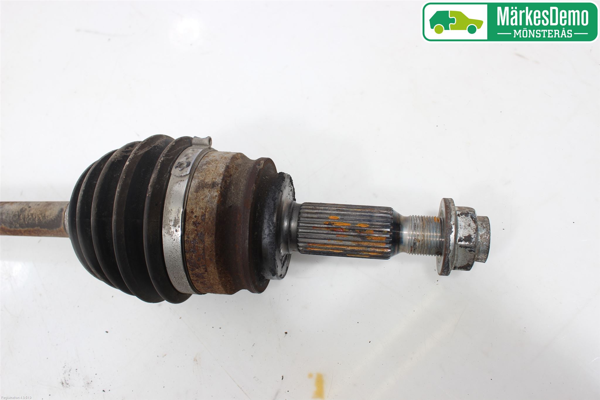 Mitsubishi OUTLANDER 13-21 Drivaxel Fram Vänster