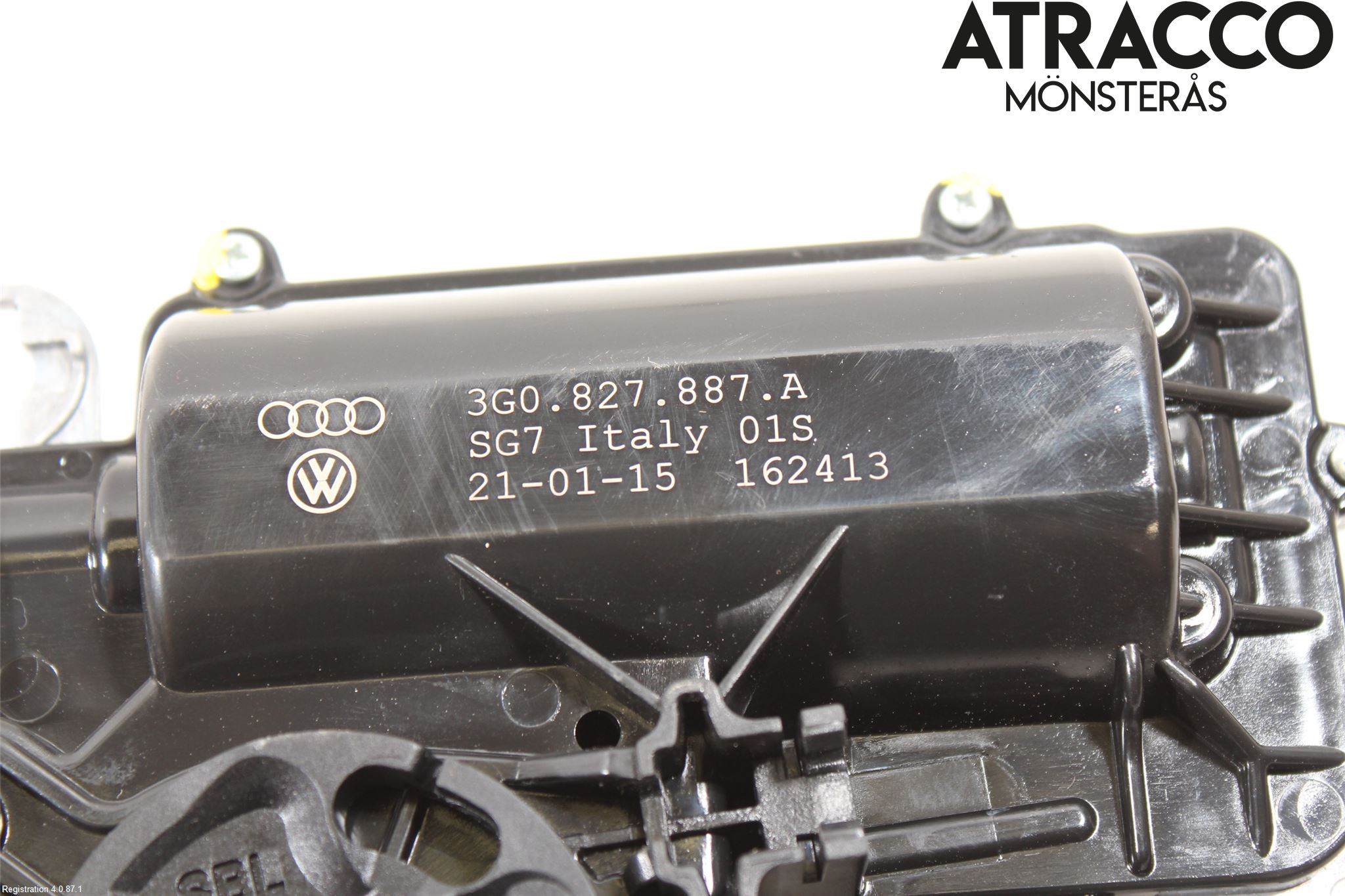 Volkswagen VW PASSAT 15-19 Bakluckeöppnare Automatisk