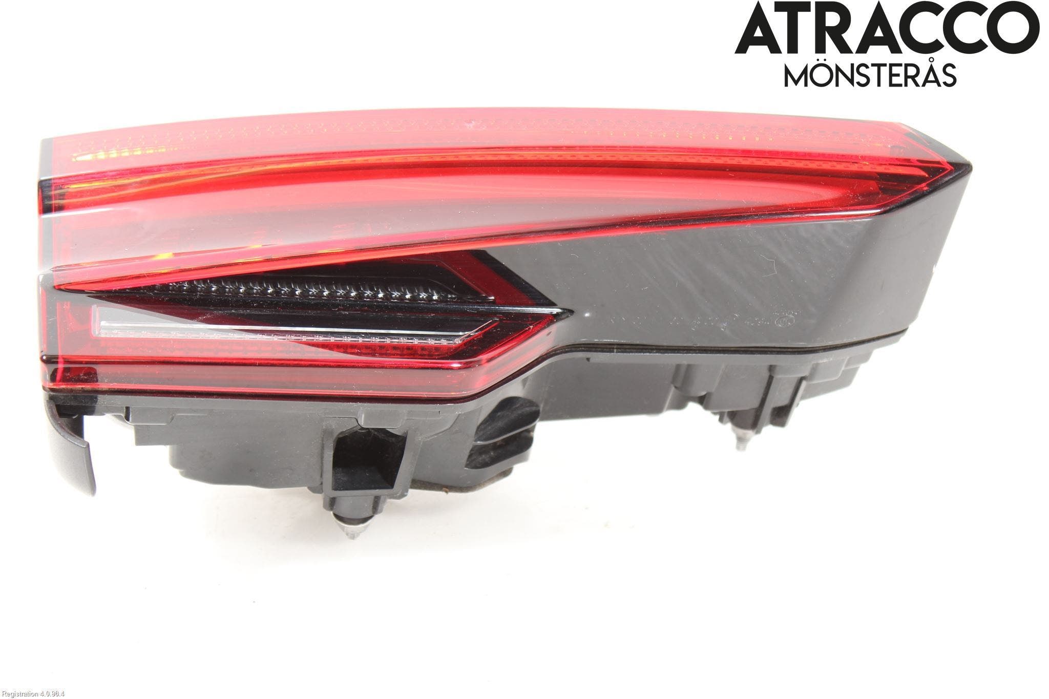 Audi A4/S4 B9 16-19 Bakljus Lucka Vä