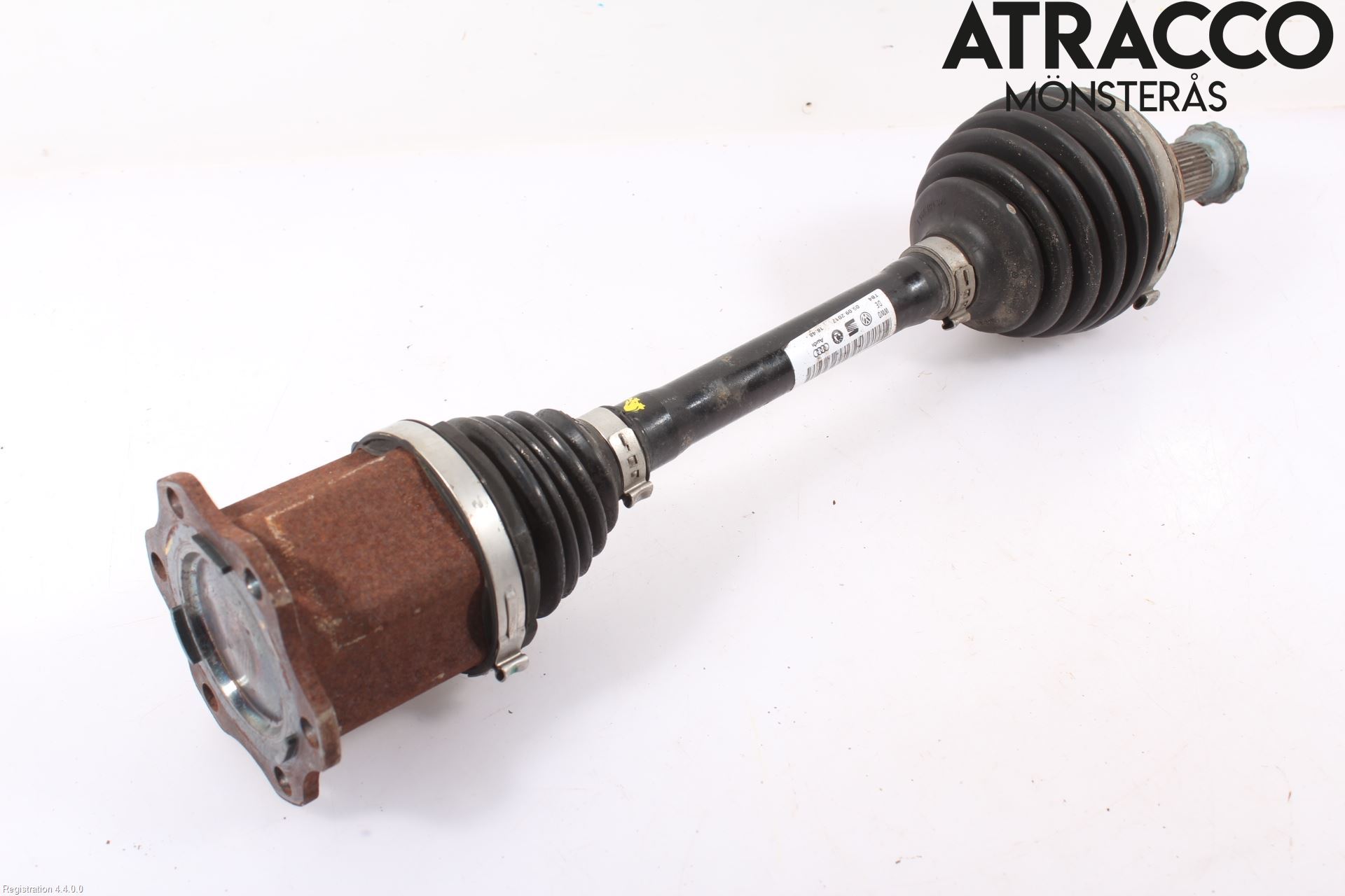 Volkswagen VW POLO VI 18->> Drivaxel Fram Vänster