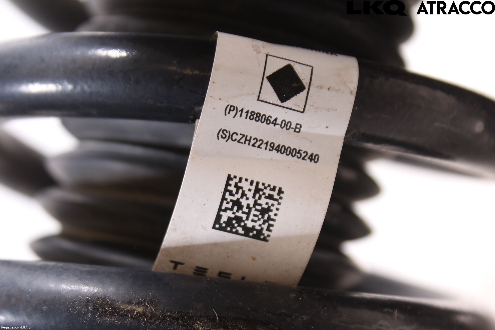 Tesla MODEL Y 21- Fjäderben Fram Vänster