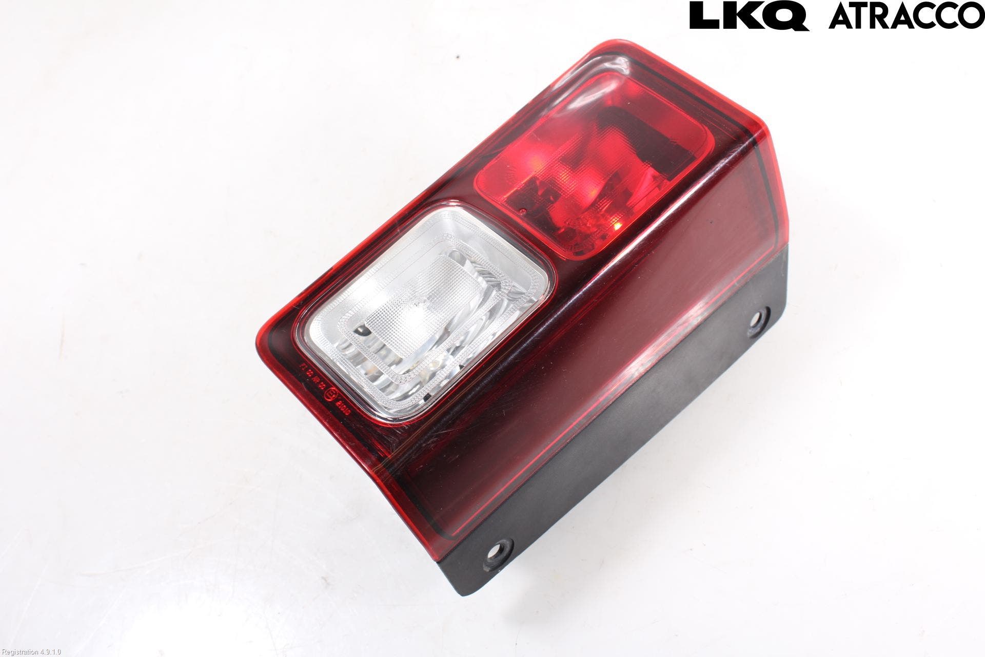 Opel VIVARO 15-19 Backlampa