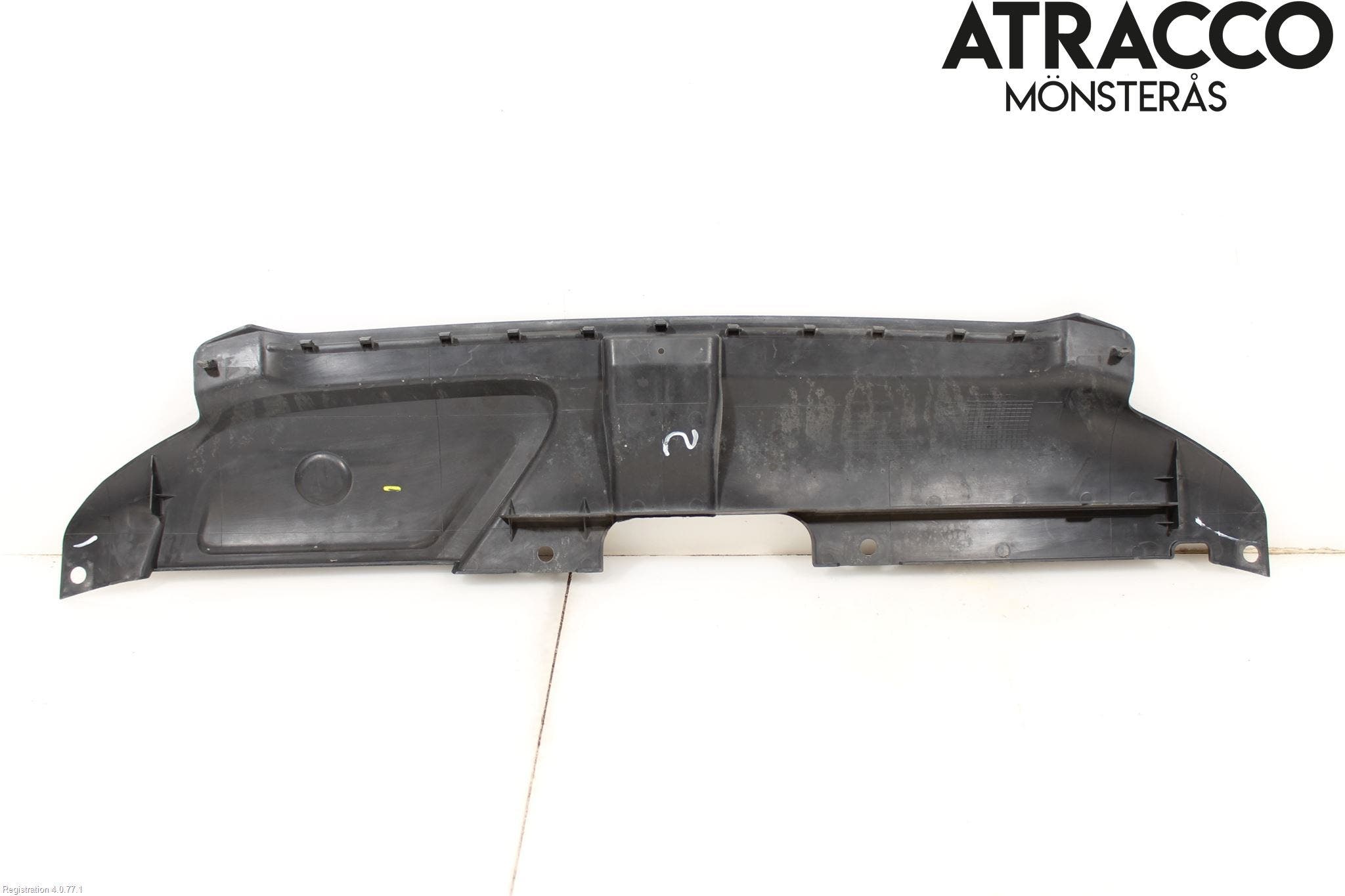 Audi A4 12-15 Täckplast Front