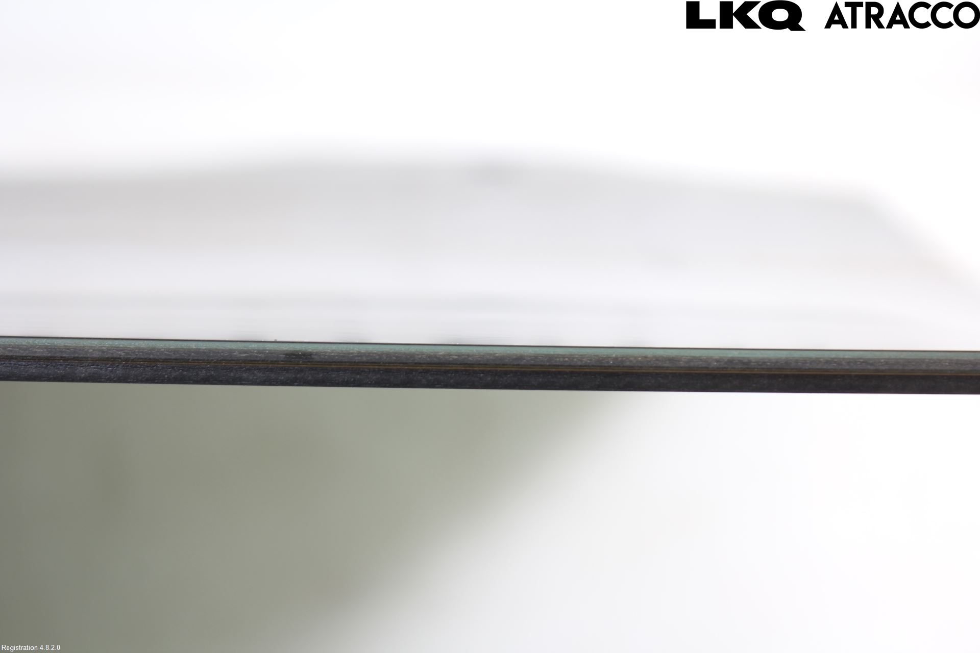 Tesla MODEL Y 21- Dörruta Bak Höger